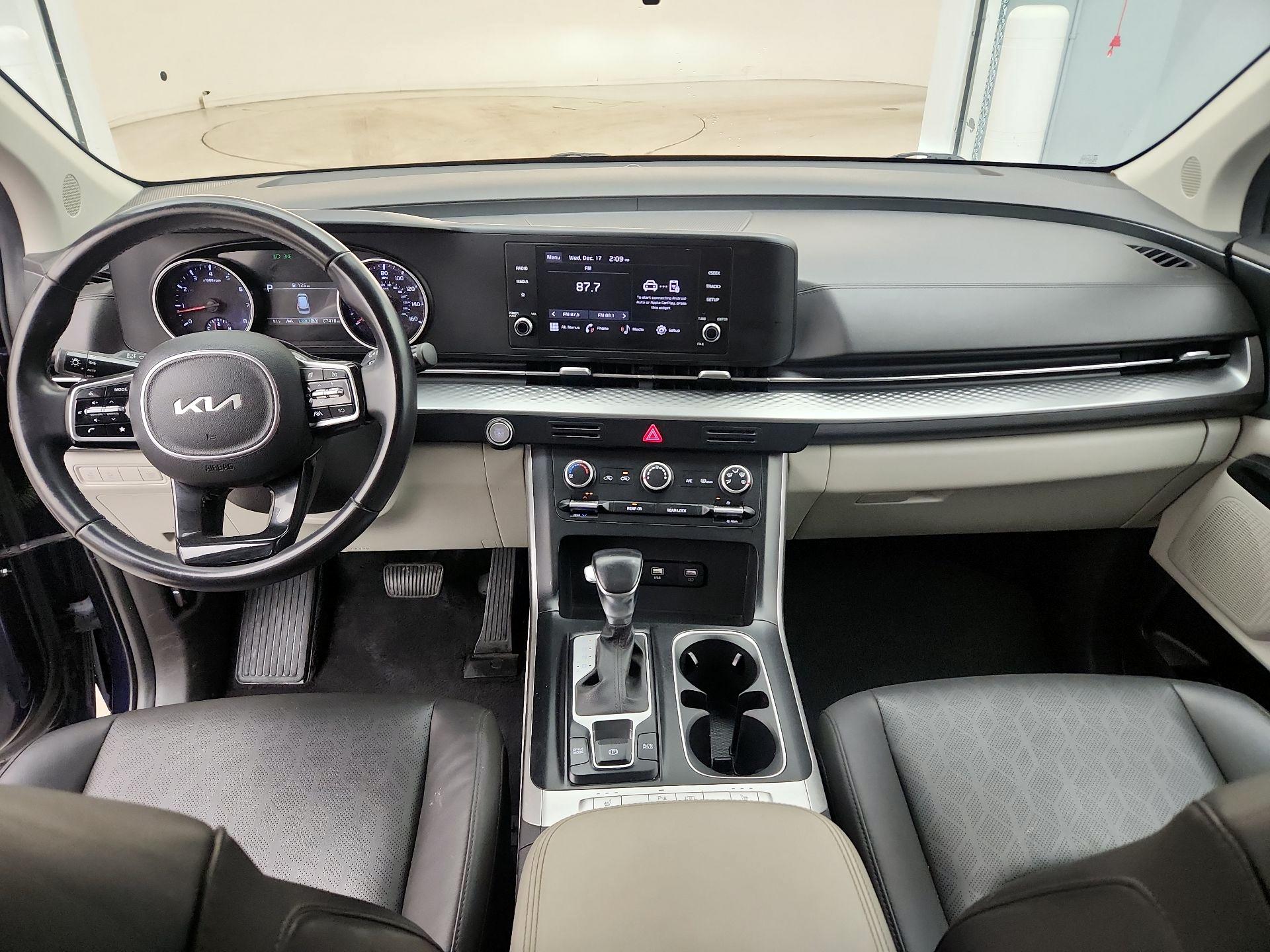 Thumbnail: 2024 Kia Carnival - 9