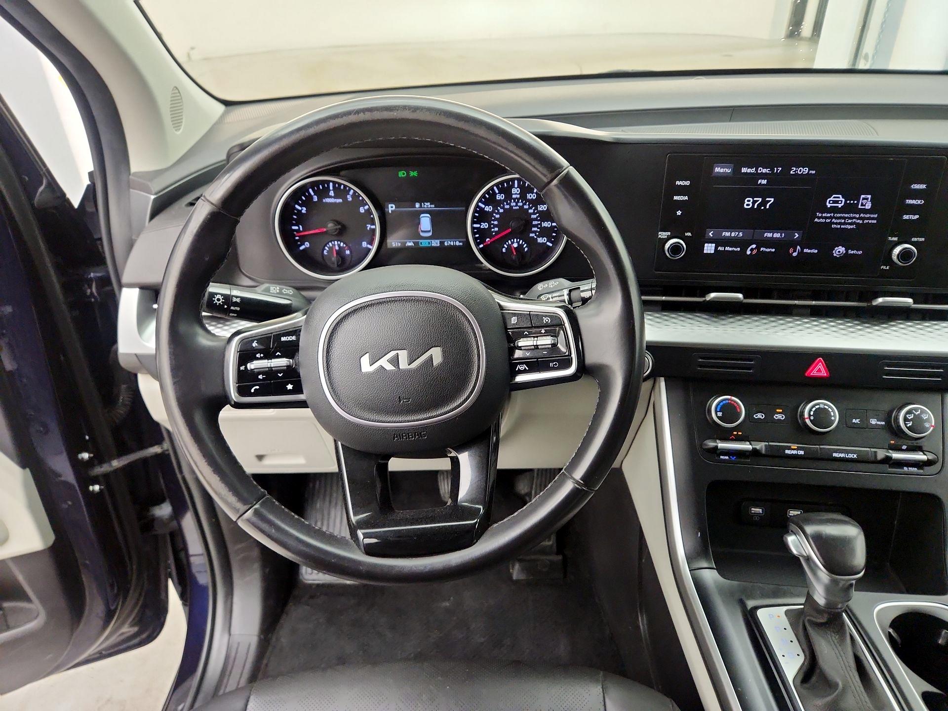 Thumbnail: 2024 Kia Carnival - 10