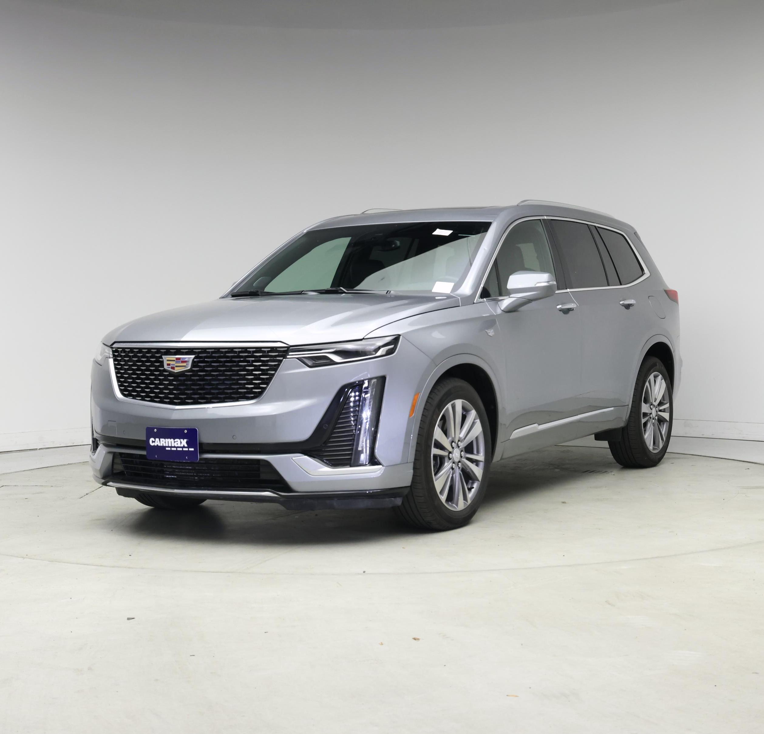 Thumbnail: 2025 Cadillac XT6 - 4