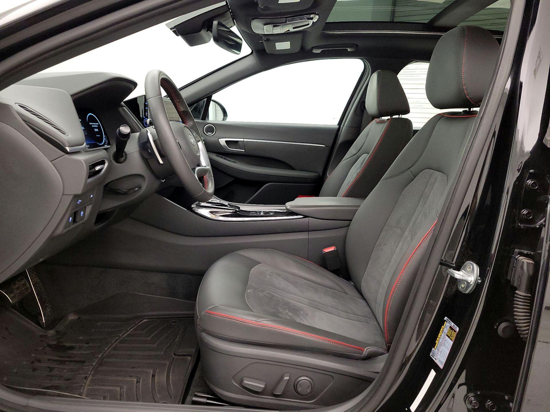 Thumbnail: 2022 Hyundai Sonata - 11