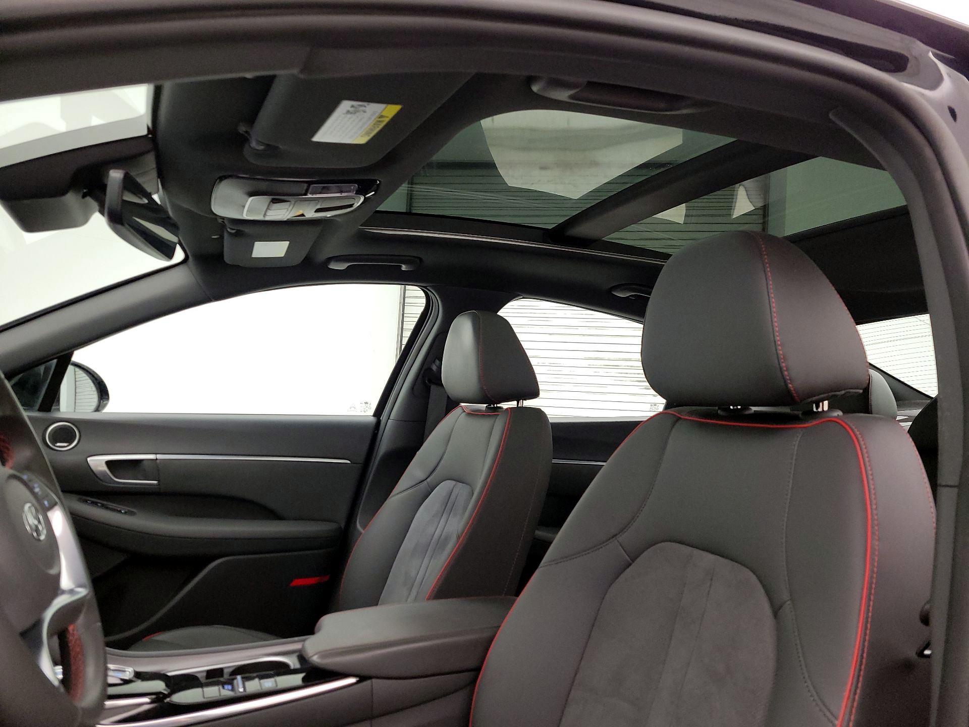 Thumbnail: 2022 Hyundai Sonata - 20