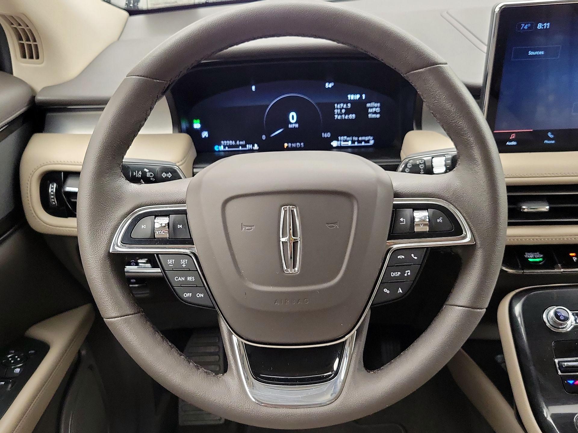 Thumbnail: 2022 Lincoln Nautilus - 10