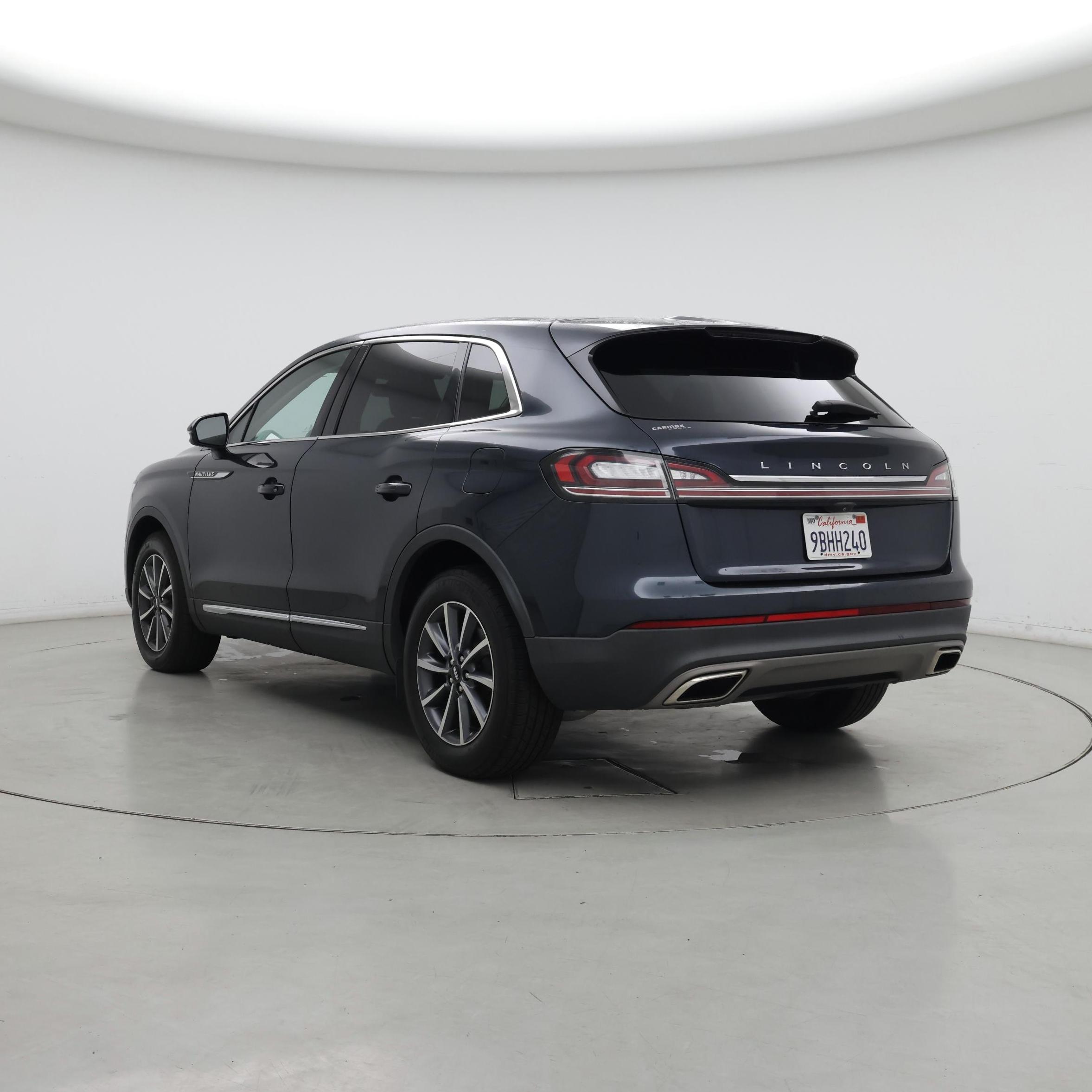 Thumbnail: 2022 Lincoln Nautilus - 2
