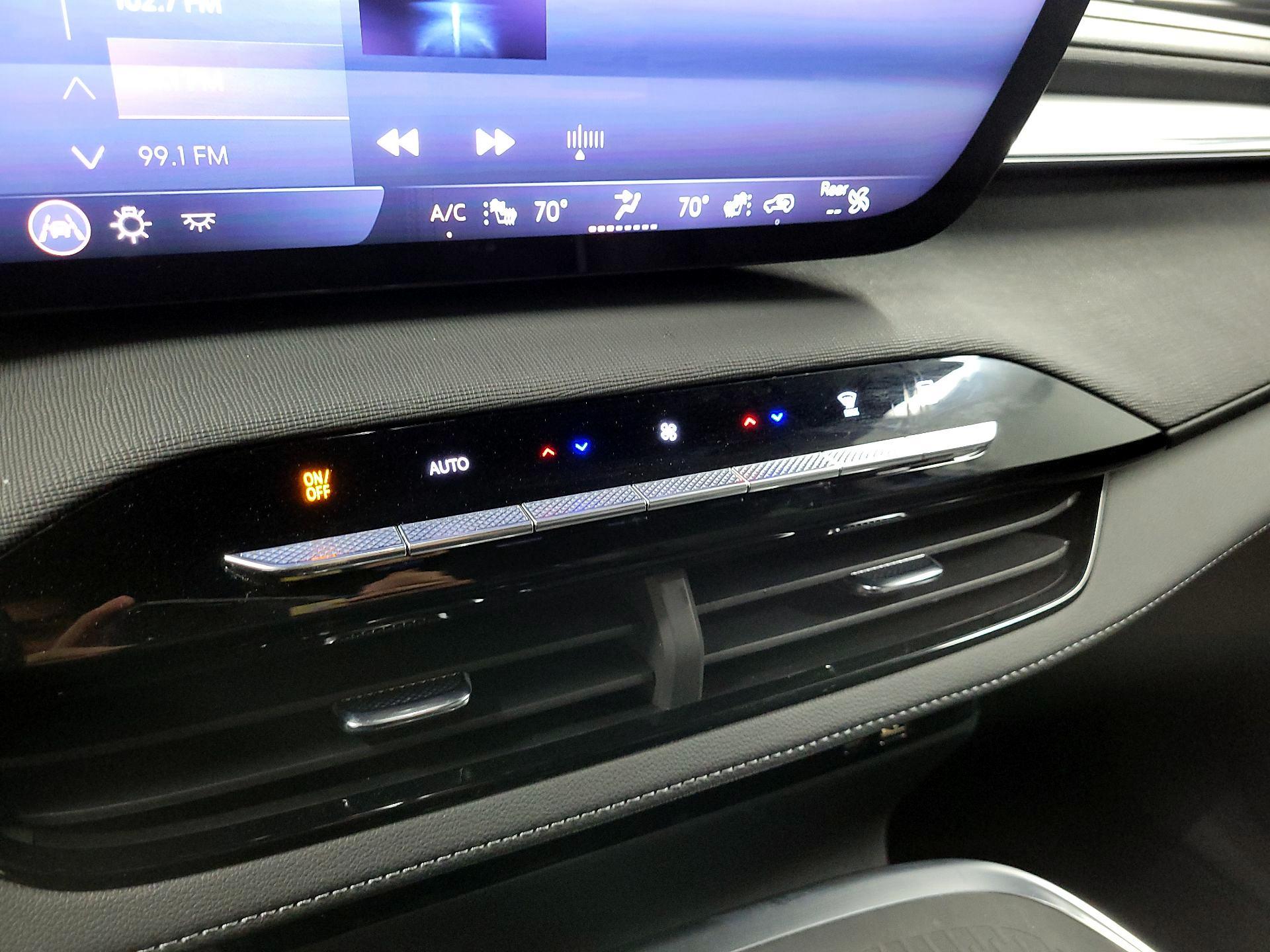 Thumbnail: 2025 Buick Enclave - 16