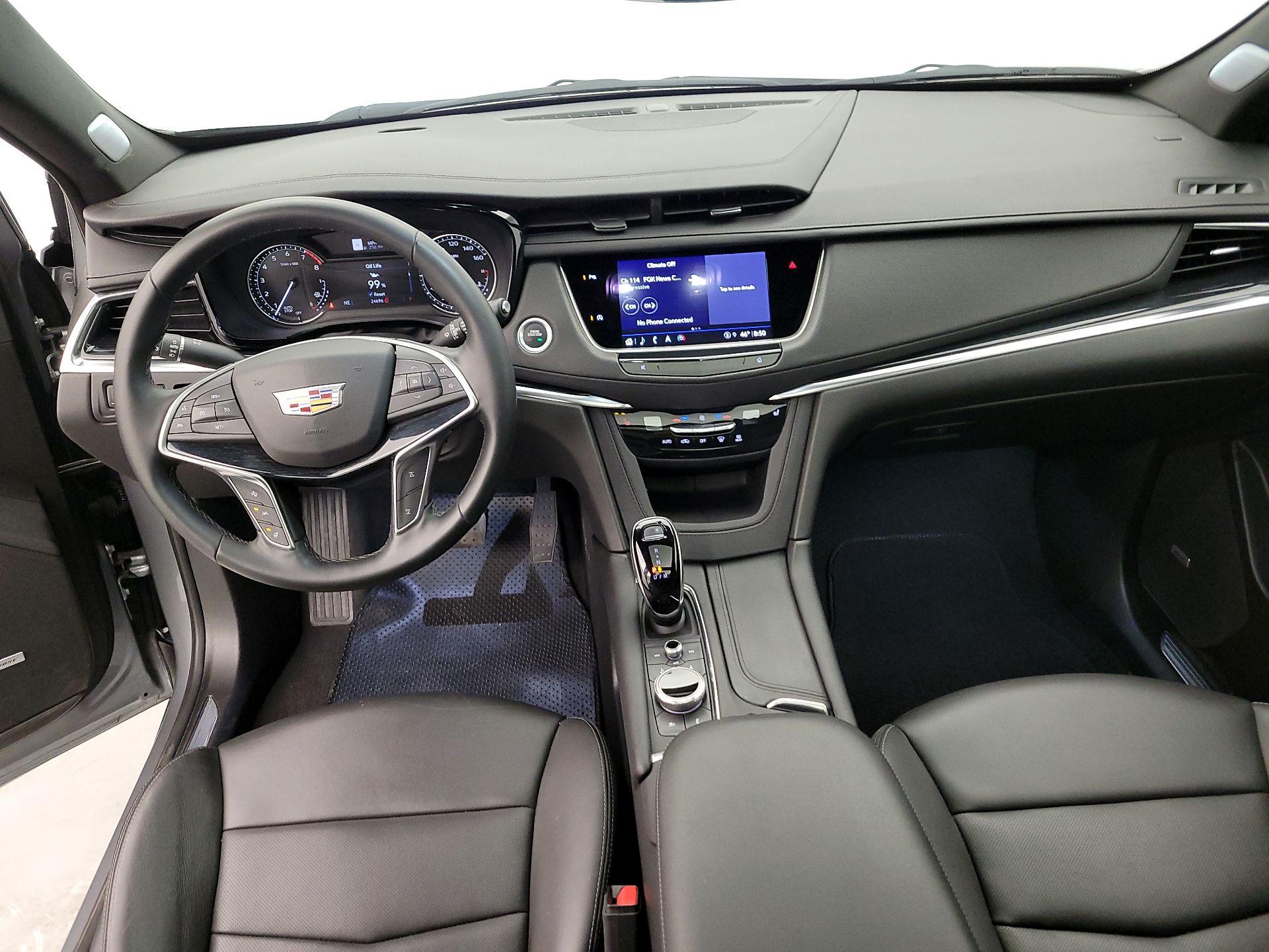 Thumbnail: 2025 Cadillac XT5 - 9