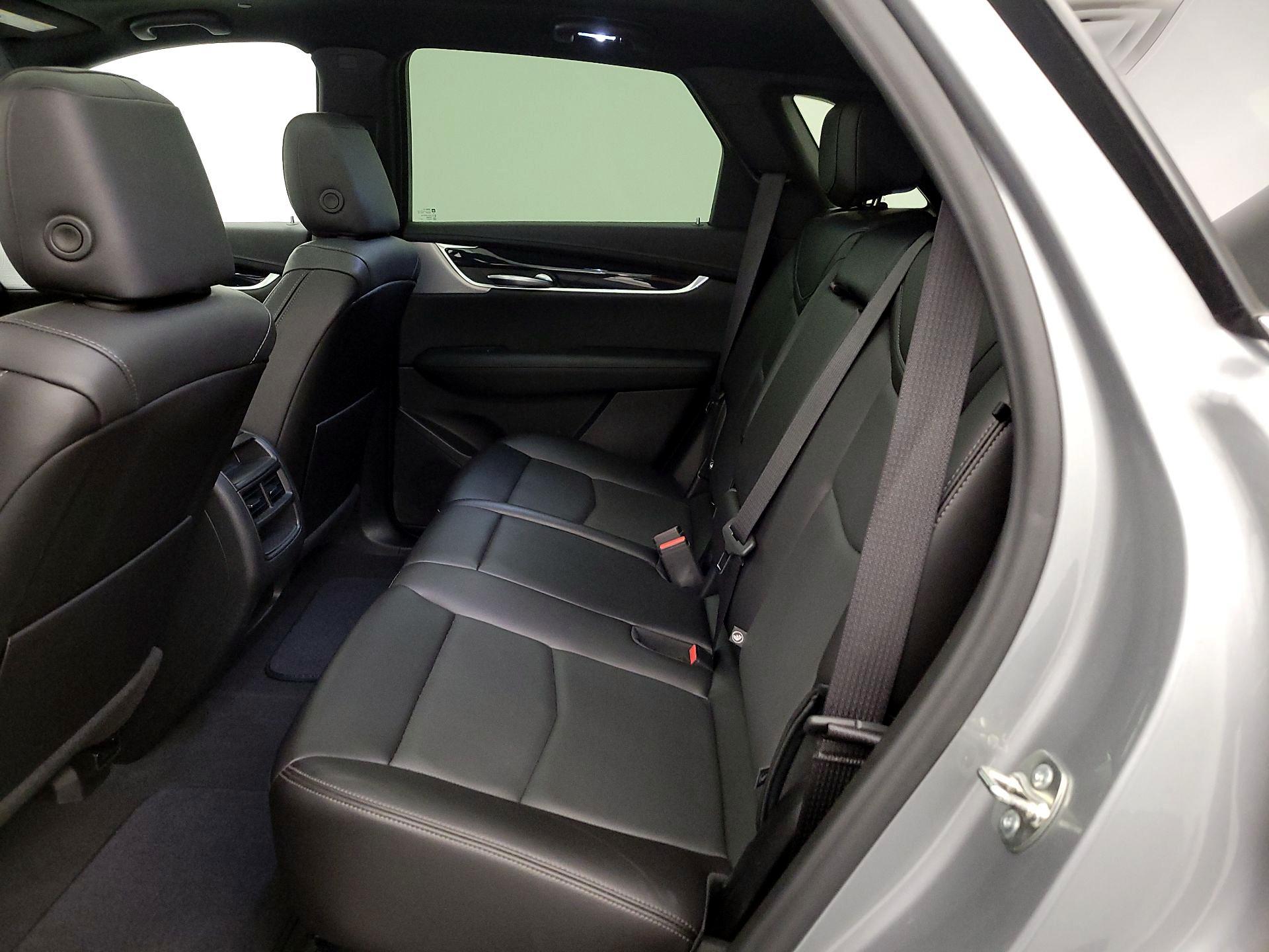 Thumbnail: 2025 Cadillac XT5 - 20