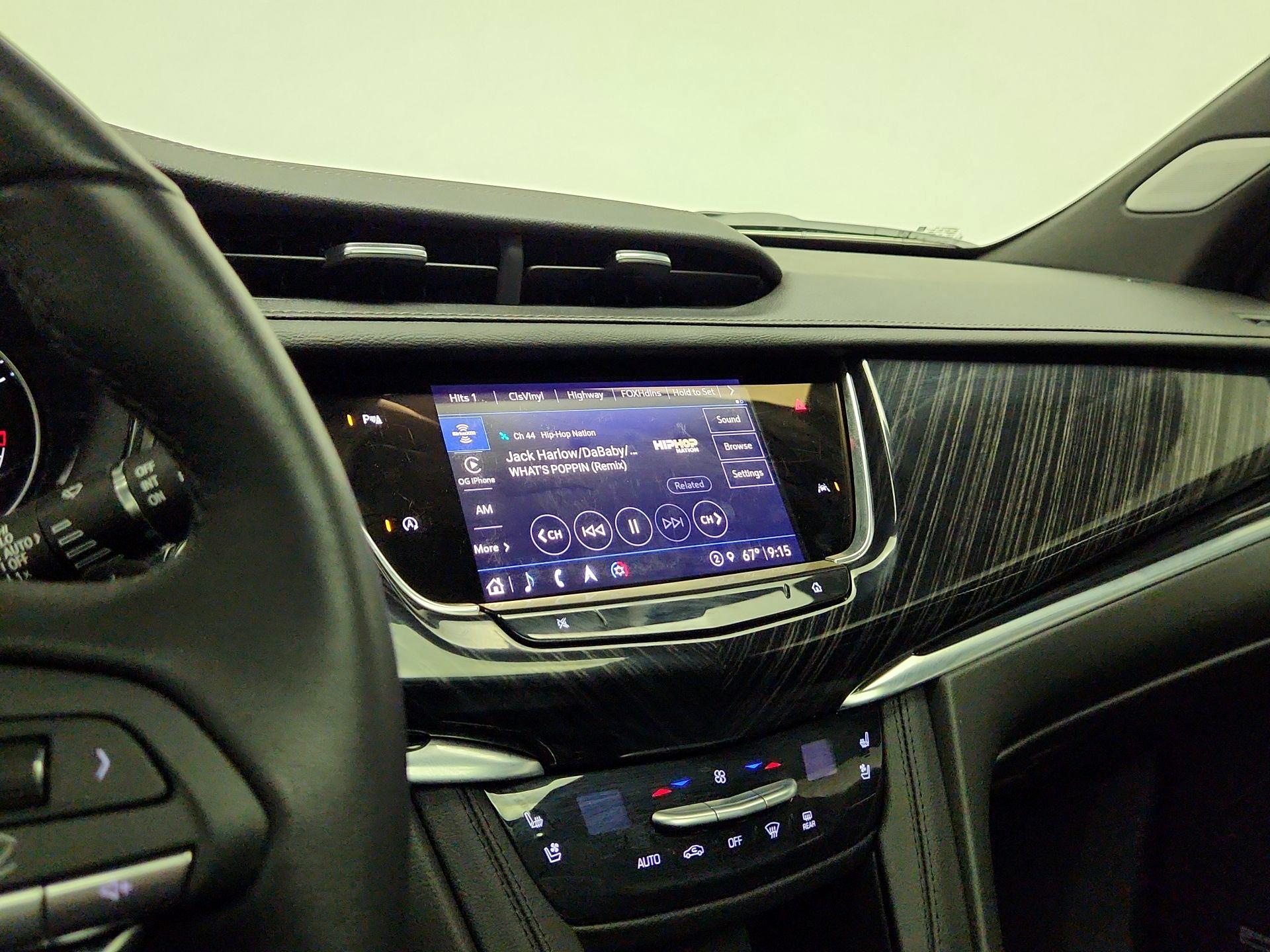 Thumbnail: 2025 Cadillac XT6 - 16