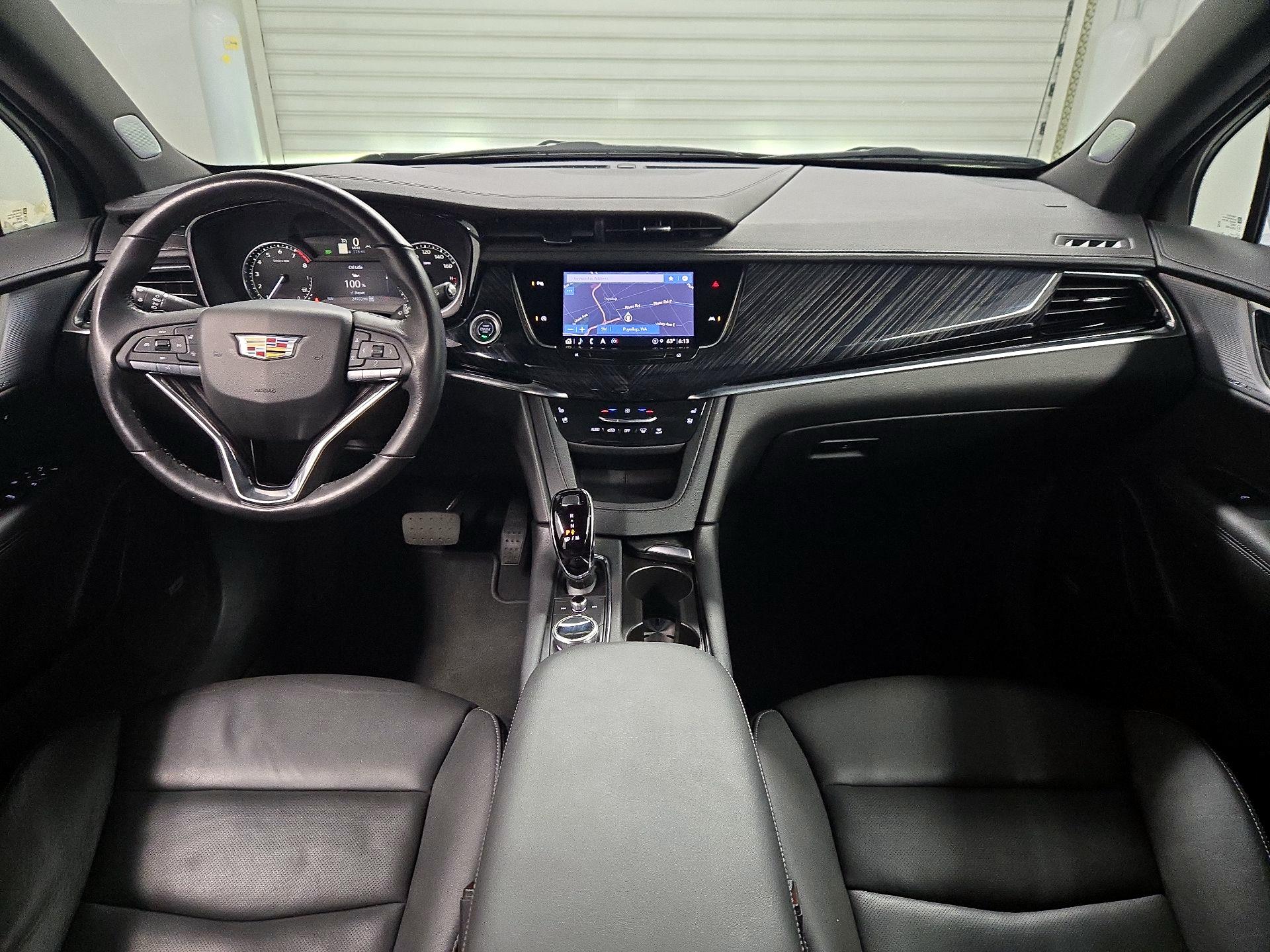 Thumbnail: 2025 Cadillac XT6 - 9