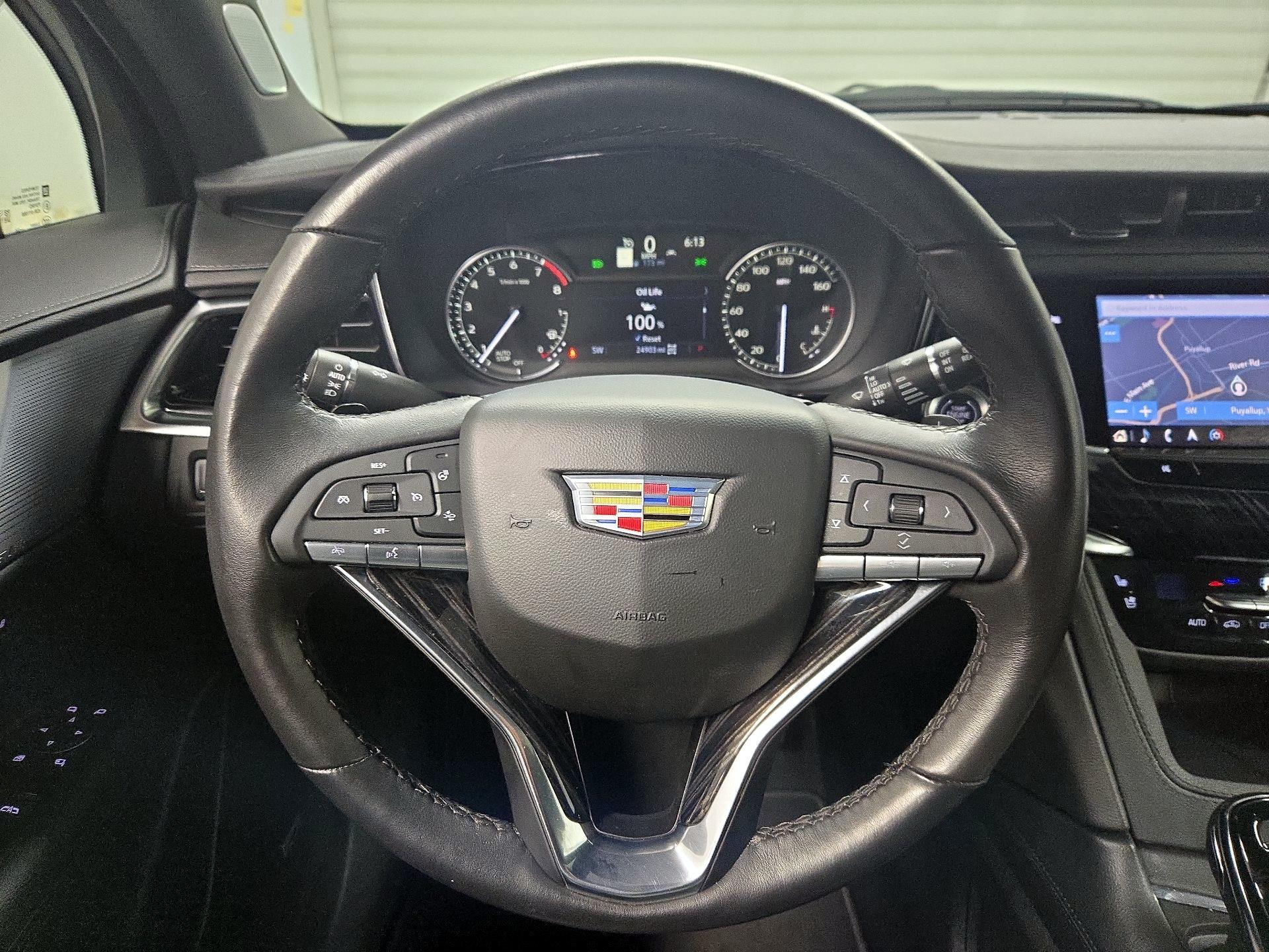 Thumbnail: 2025 Cadillac XT6 - 10