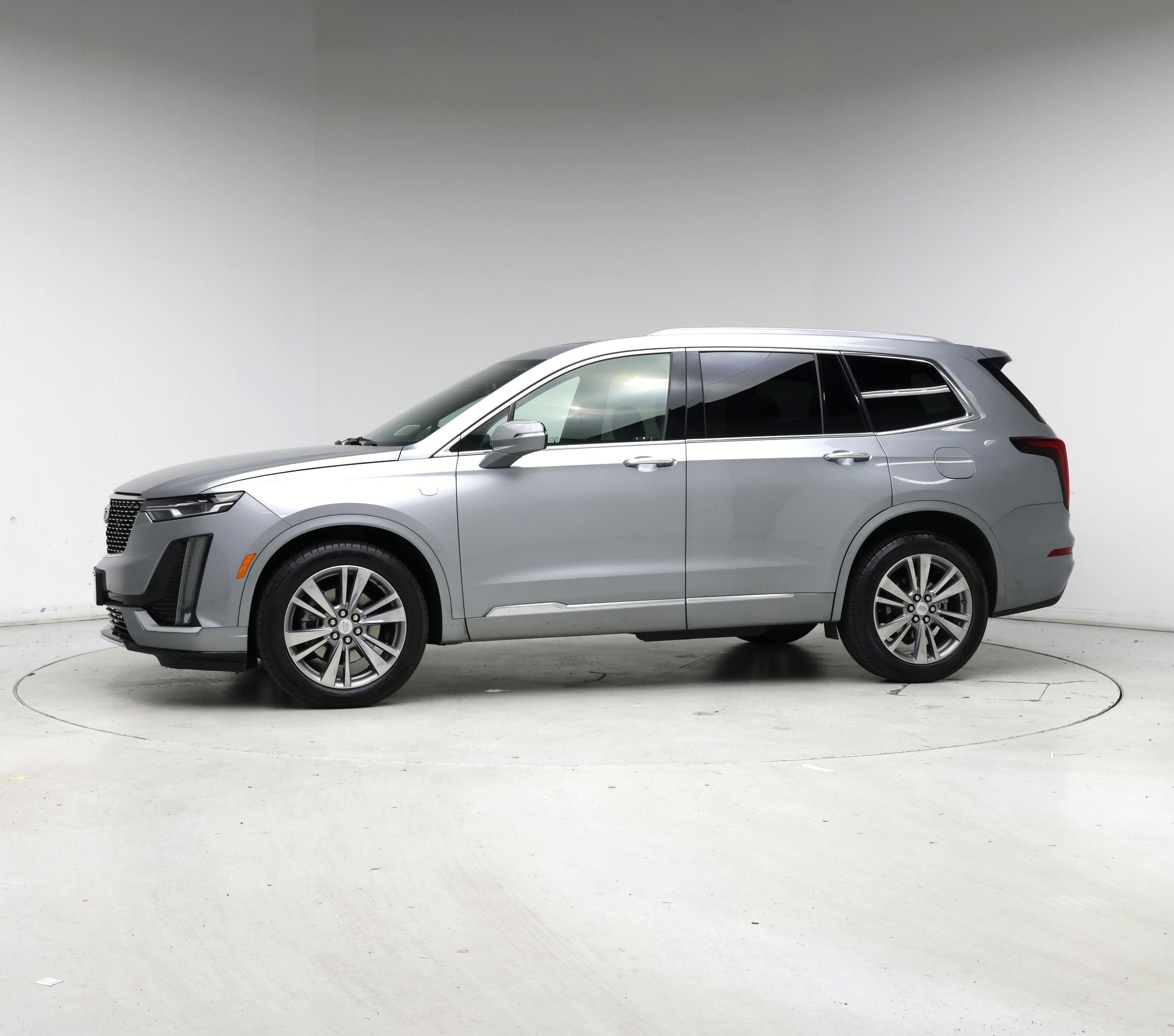 Thumbnail: 2025 Cadillac XT6 - 3