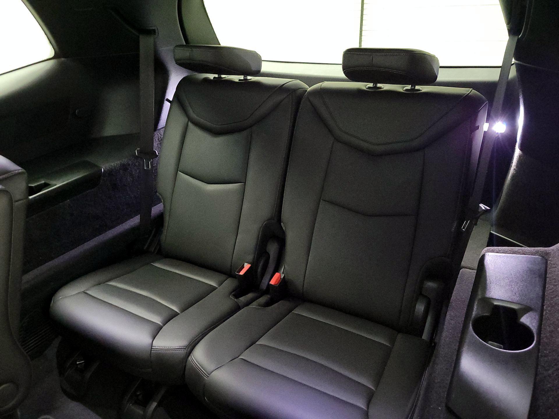 Thumbnail: 2025 Cadillac XT6 - 18