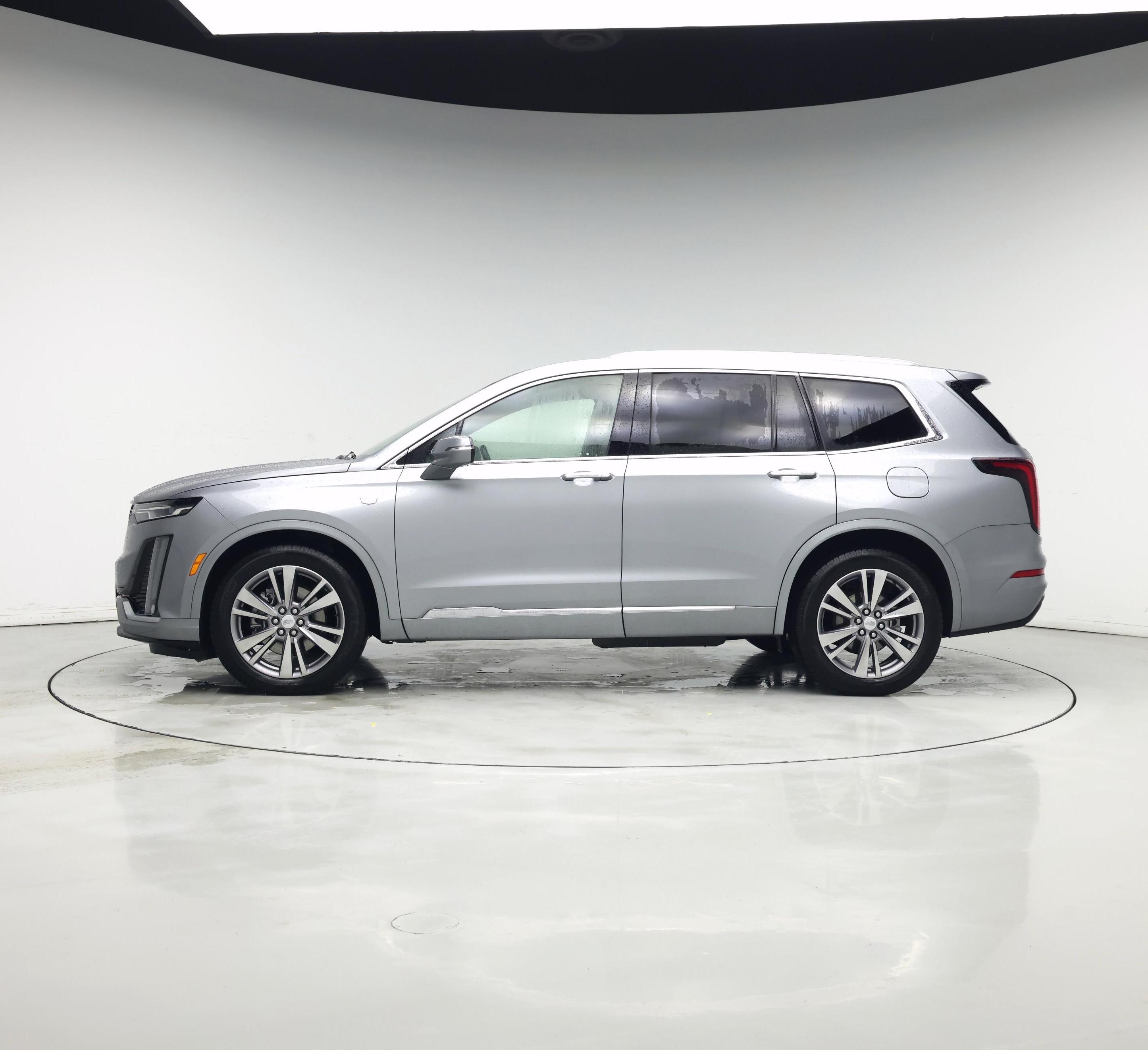 Thumbnail: 2025 Cadillac XT6 - 3