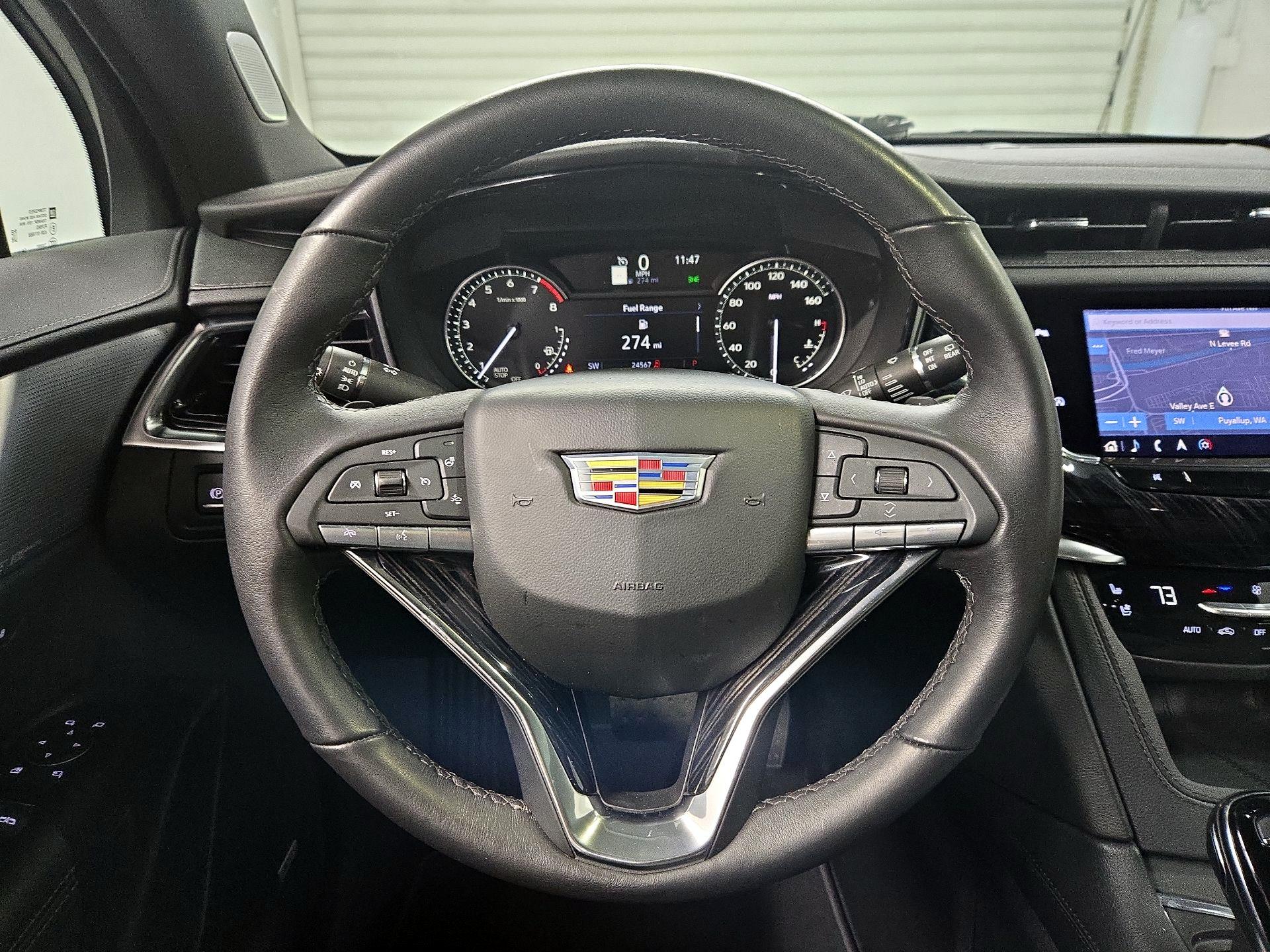 Thumbnail: 2025 Cadillac XT6 - 10