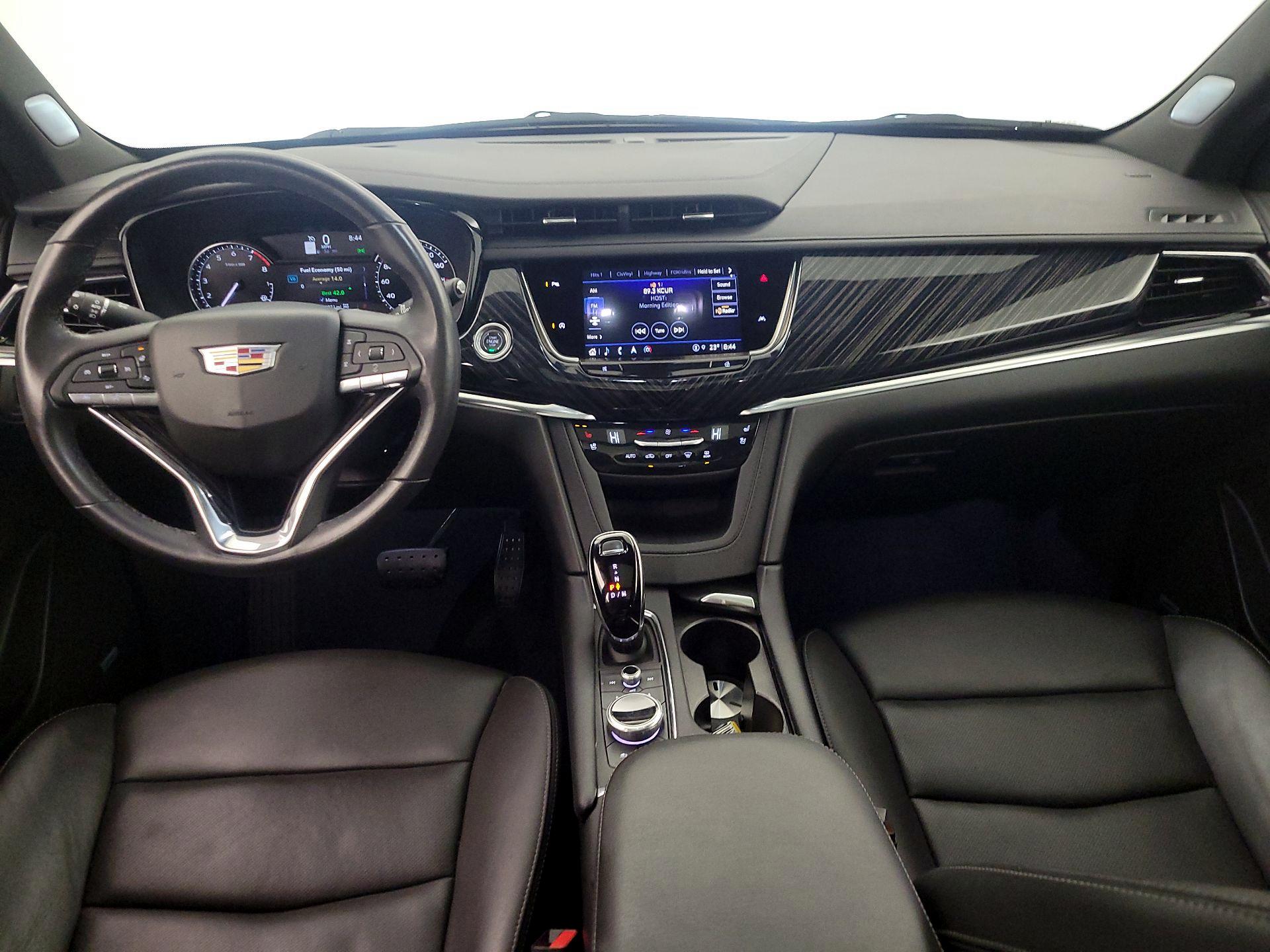 Thumbnail: 2025 Cadillac XT6 - 9