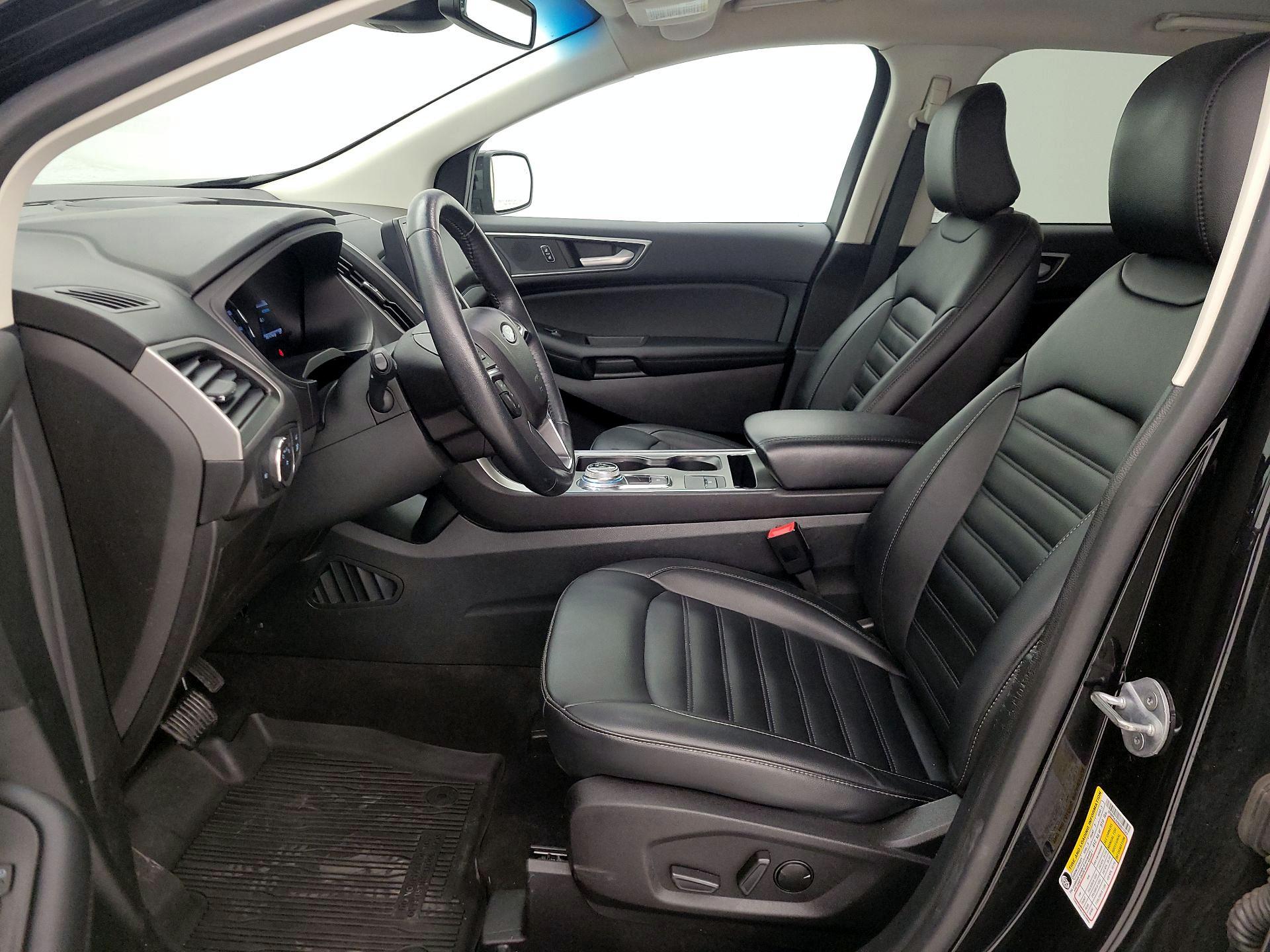 Thumbnail: 2022 Ford Edge - 11