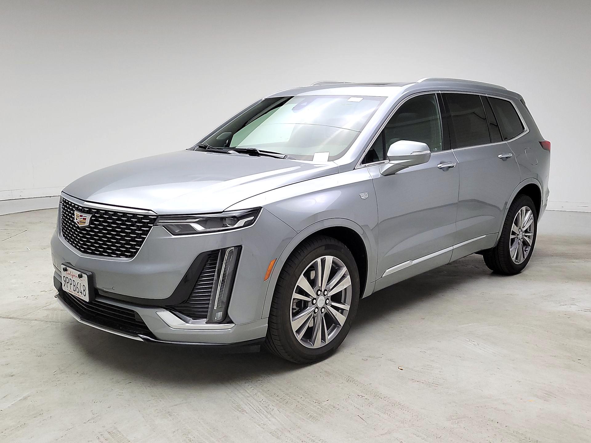 Thumbnail: 2025 Cadillac XT6 - 3