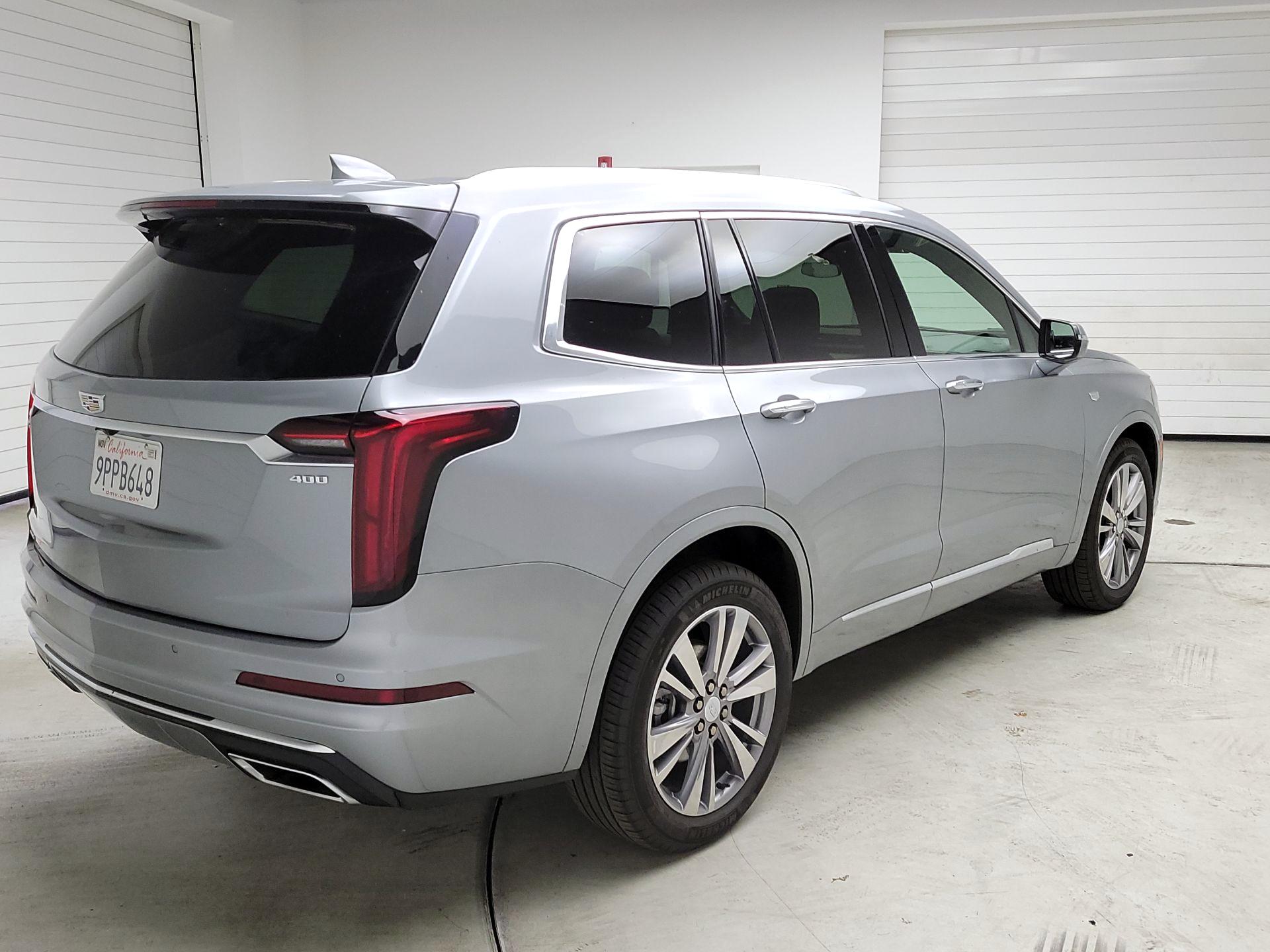 Thumbnail: 2025 Cadillac XT6 - 5