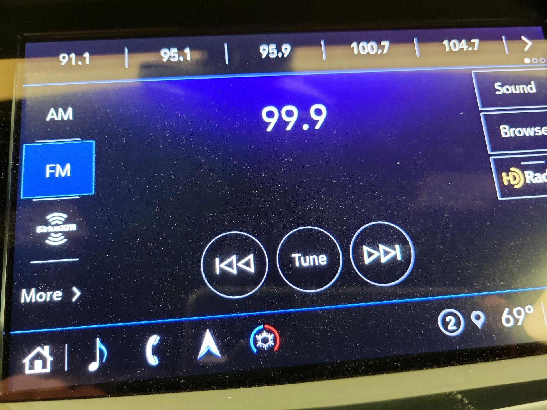 Thumbnail: 2025 Cadillac XT6 - 16