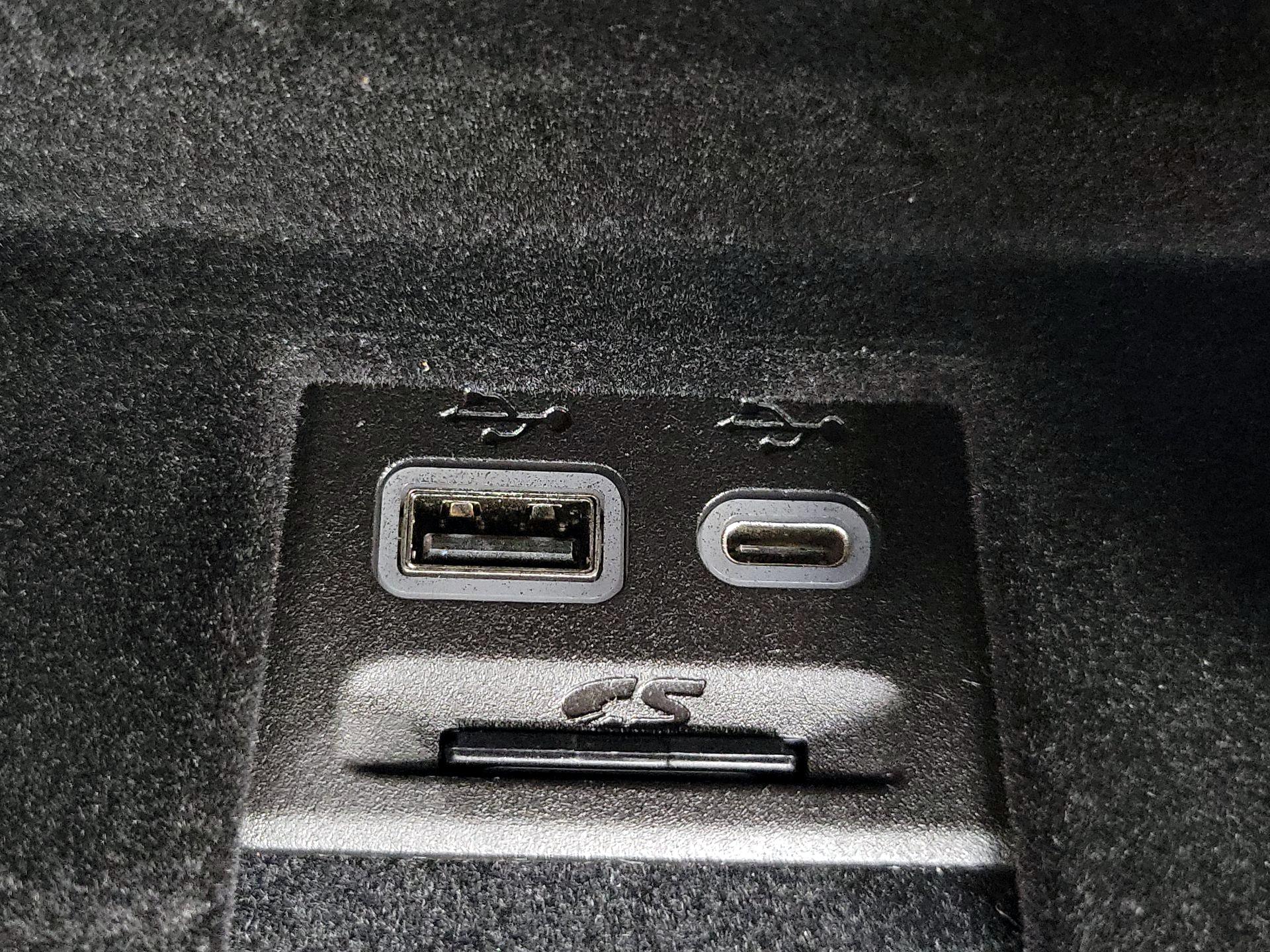 Thumbnail: 2025 Cadillac XT6 - 19