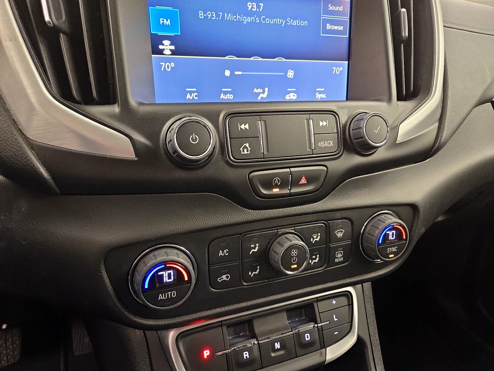 Thumbnail: 2022 GMC Terrain - 17