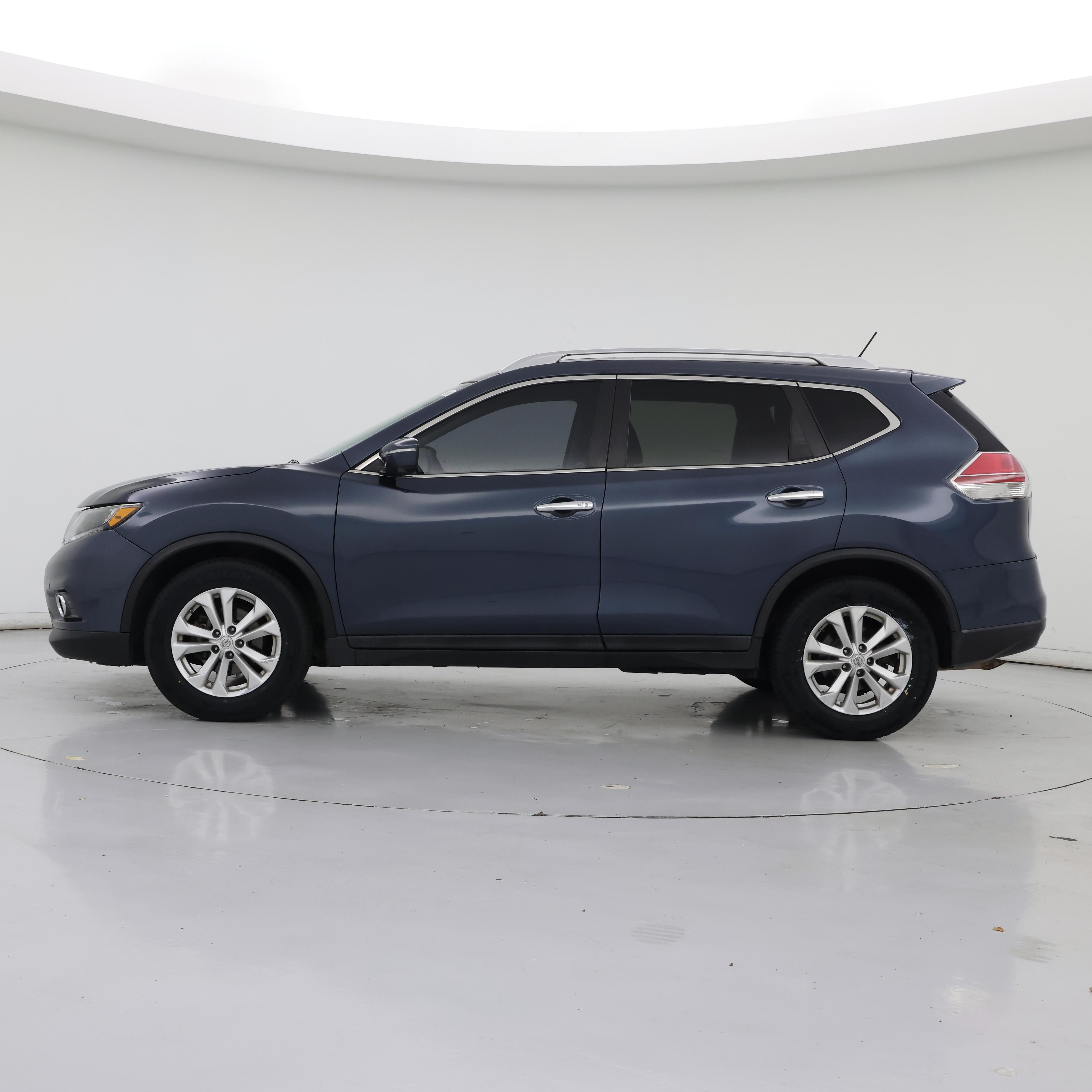 Thumbnail: 2014 Nissan Rogue - 3