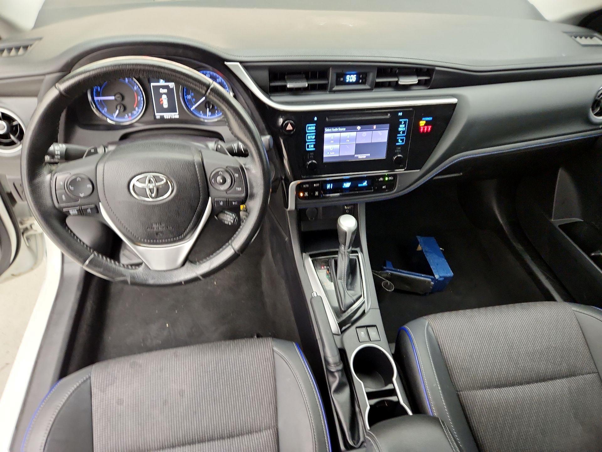 Thumbnail: 2019 Toyota Corolla - 9