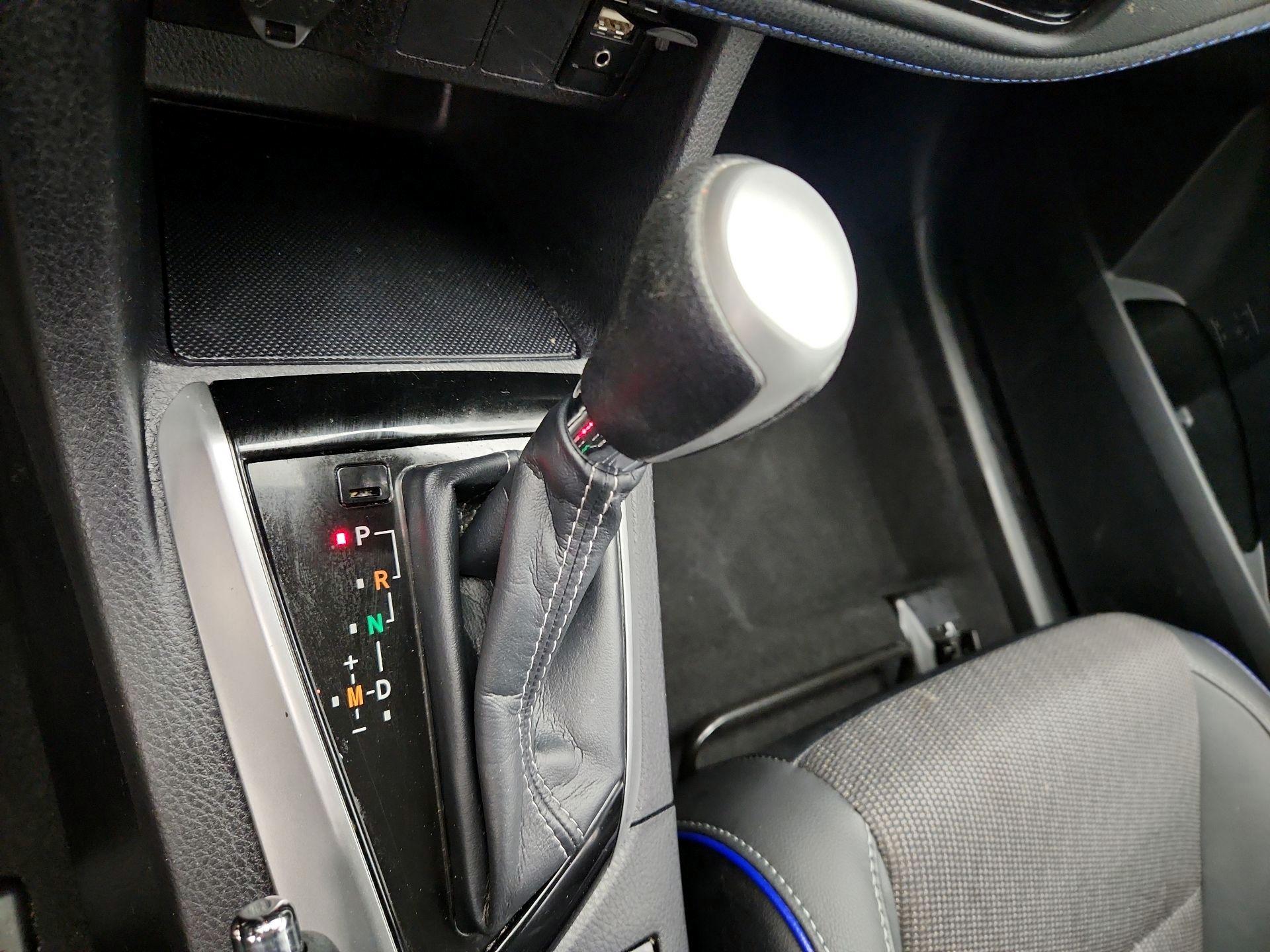 Thumbnail: 2019 Toyota Corolla - 17