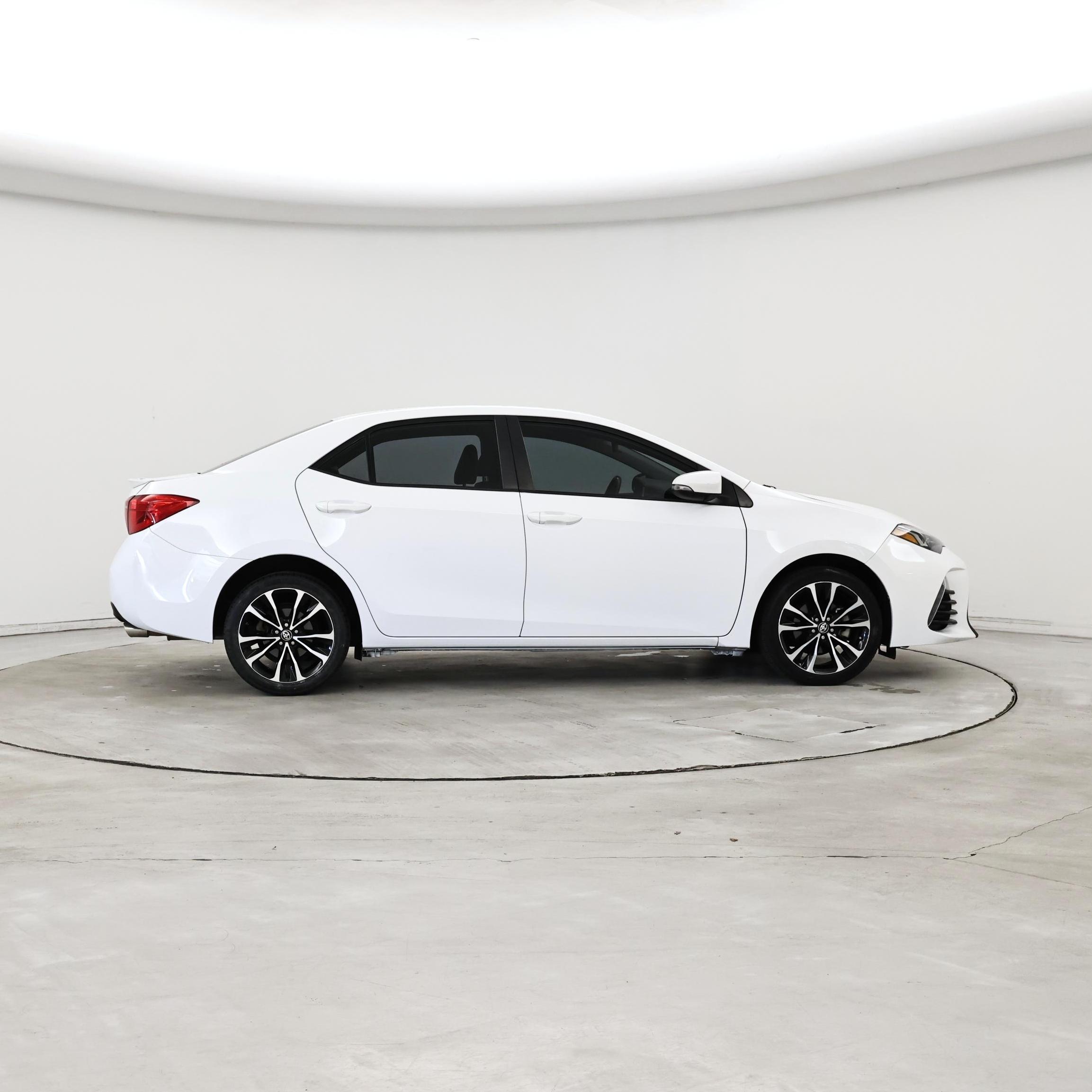 Thumbnail: 2019 Toyota Corolla - 7