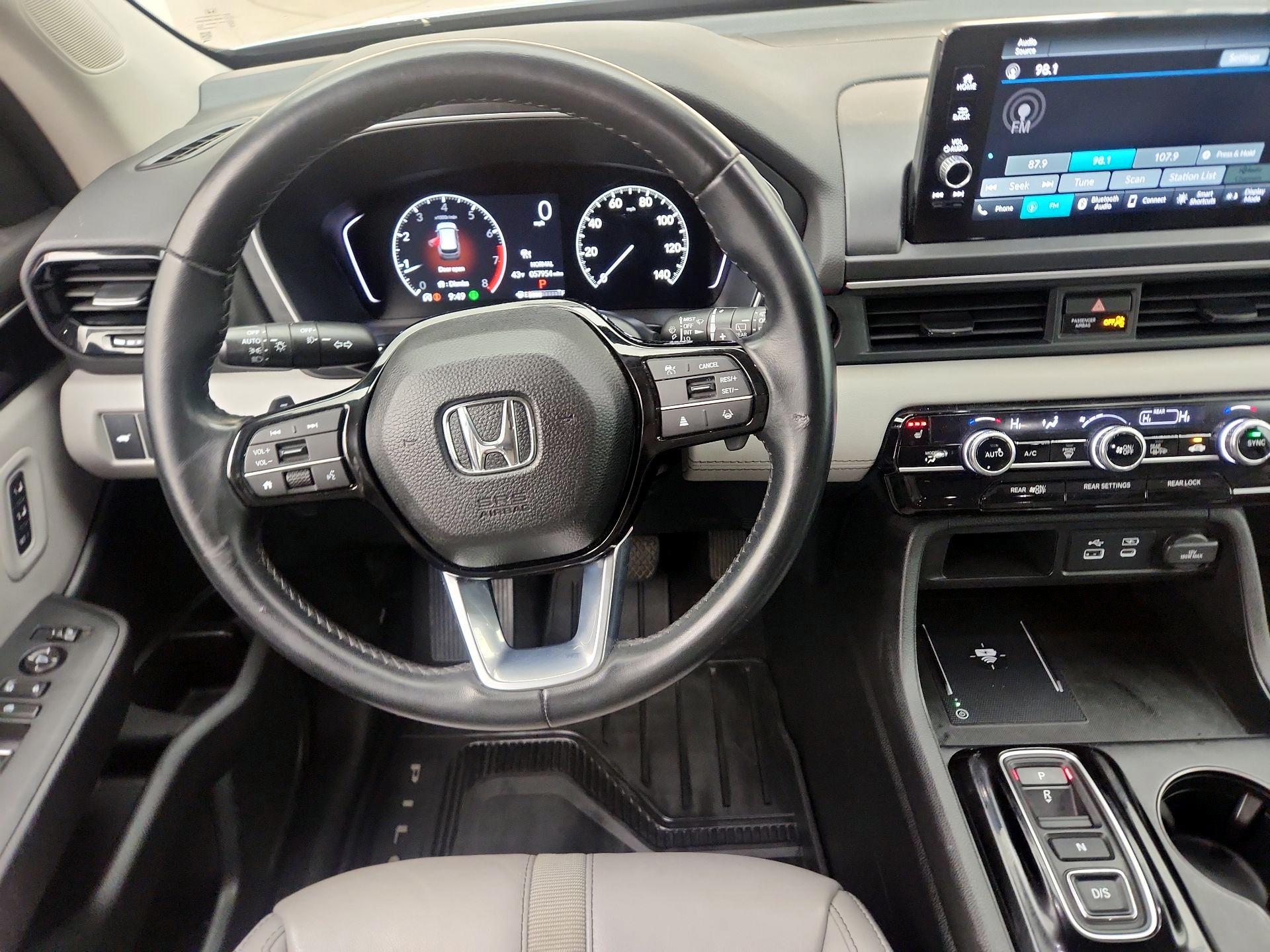 Thumbnail: 2023 Honda Pilot - 10