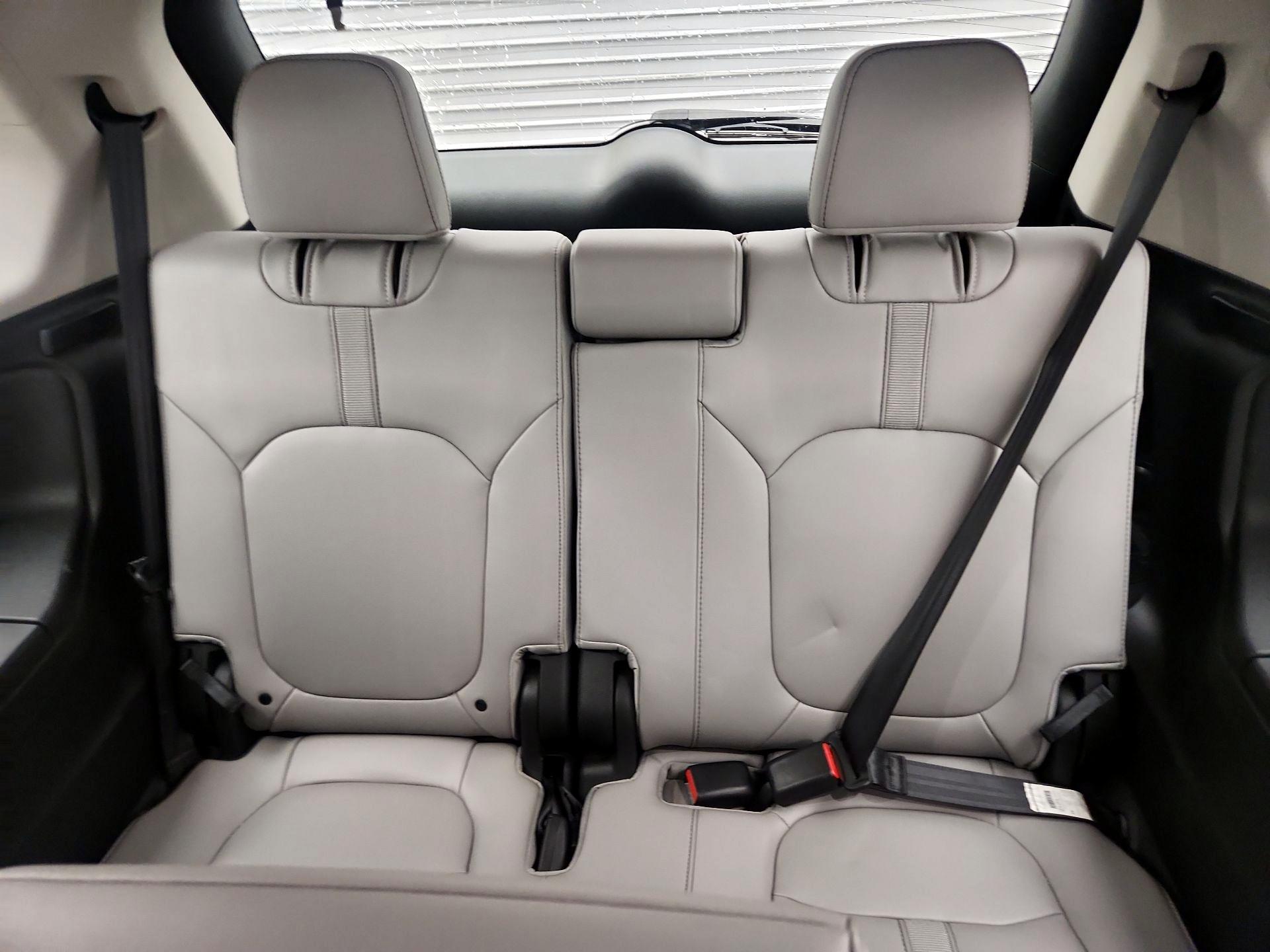 Thumbnail: 2023 Honda Pilot - 20