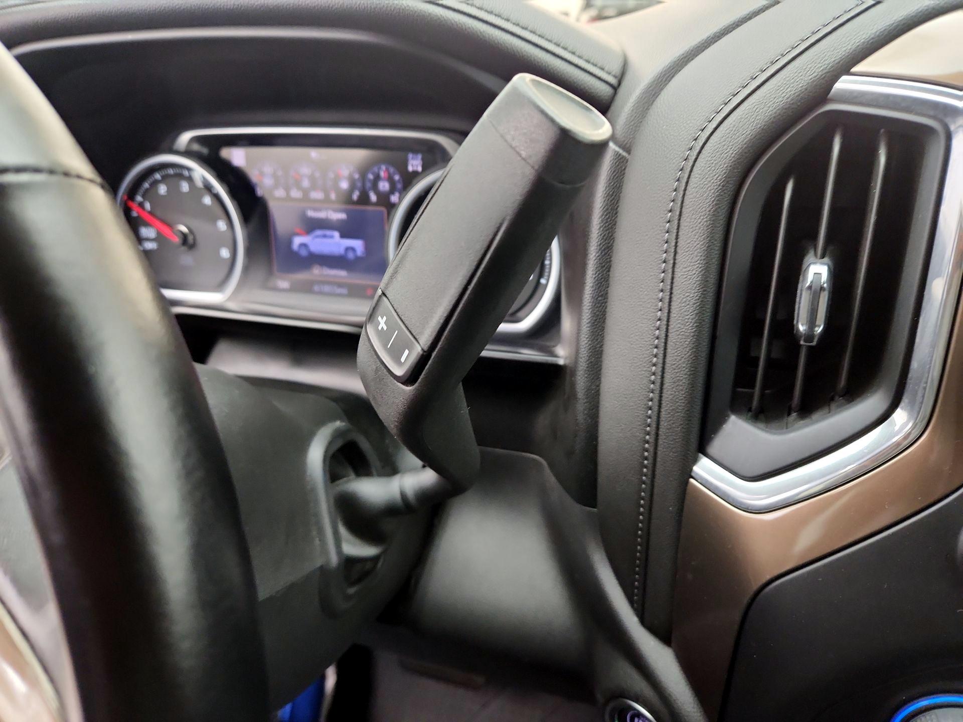 Thumbnail: 2020 Chevrolet Silverado 1500 - 17