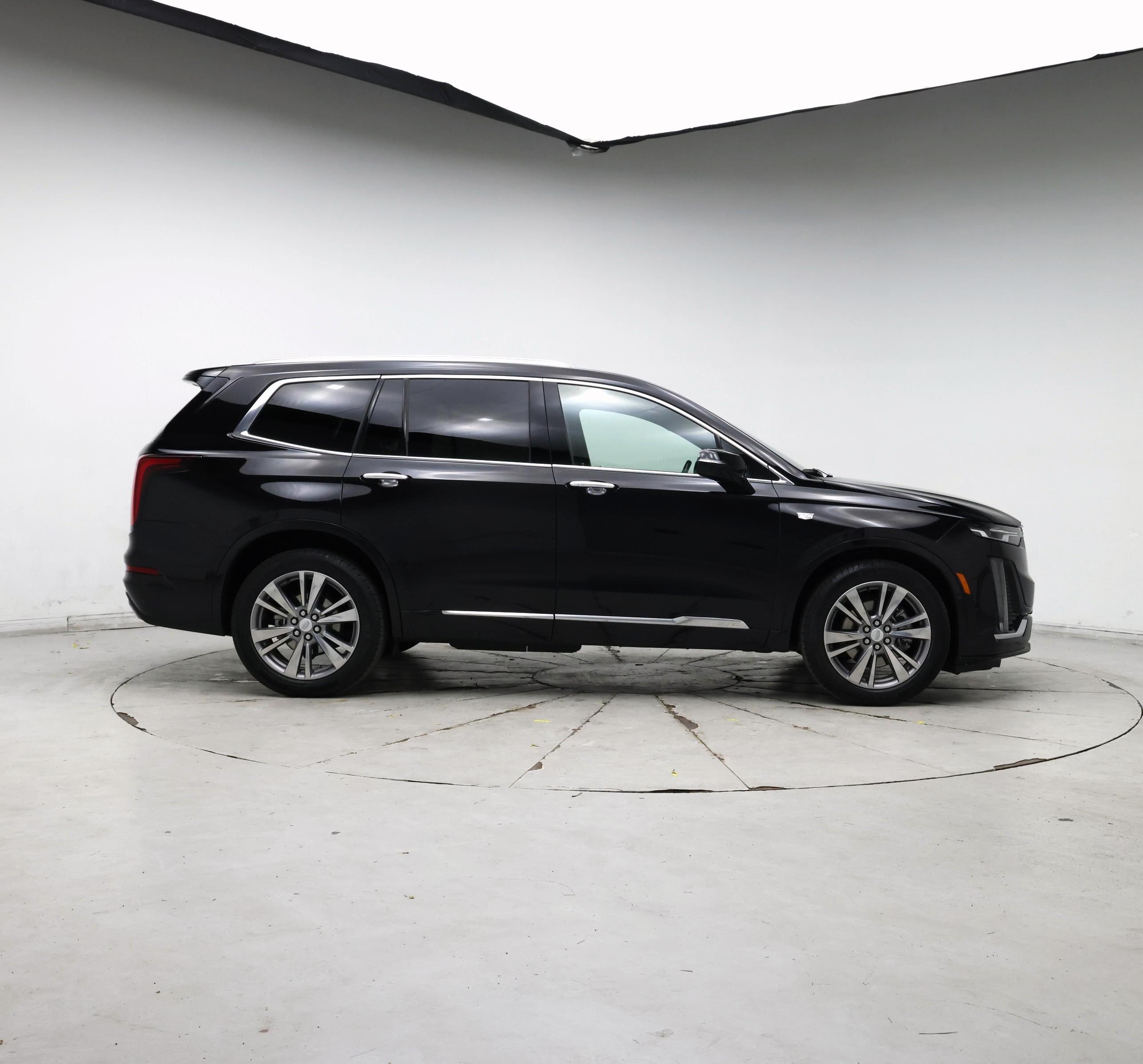 Thumbnail: 2025 Cadillac XT6 - 7