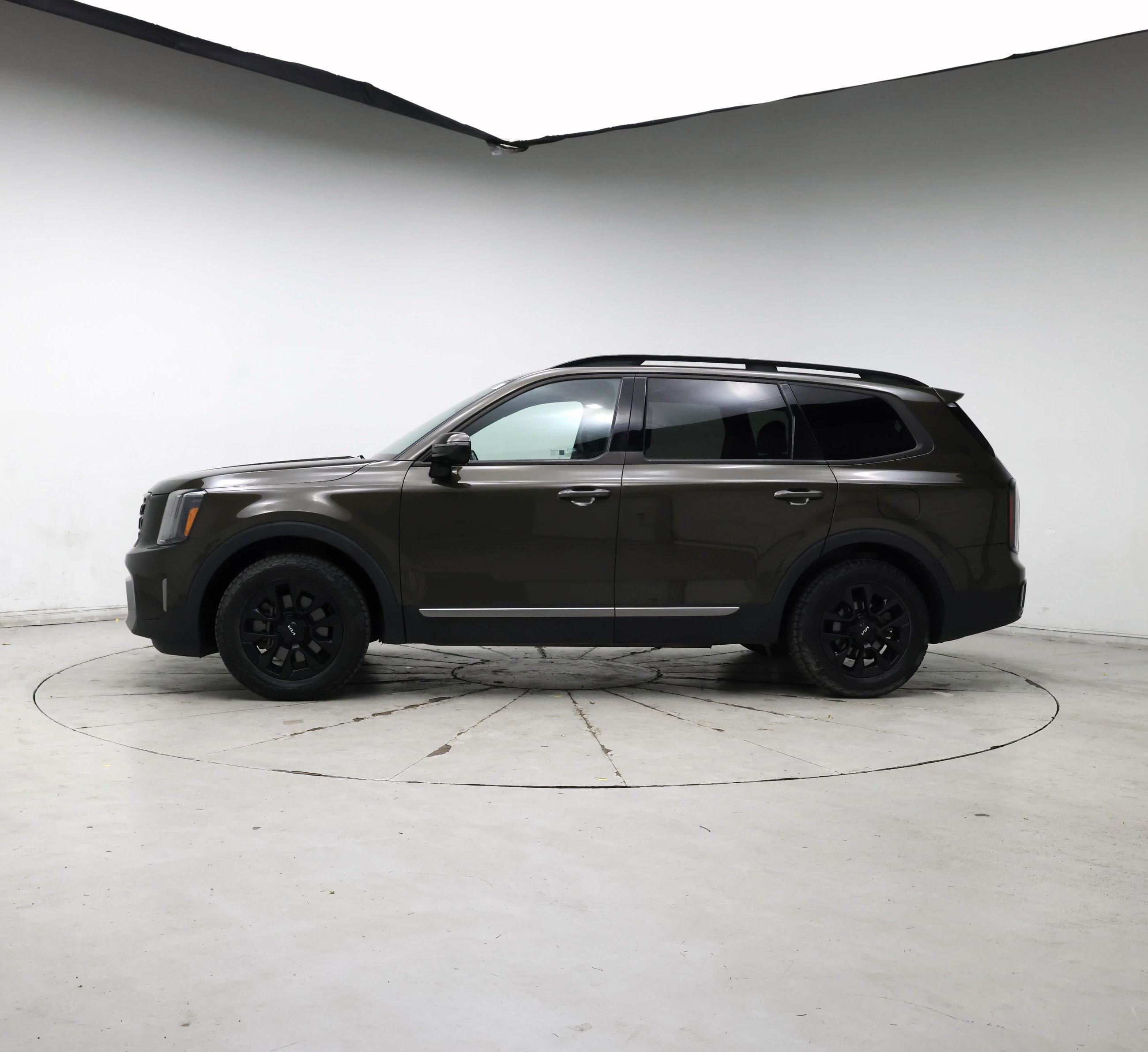 Thumbnail: 2023 Kia Telluride - 3
