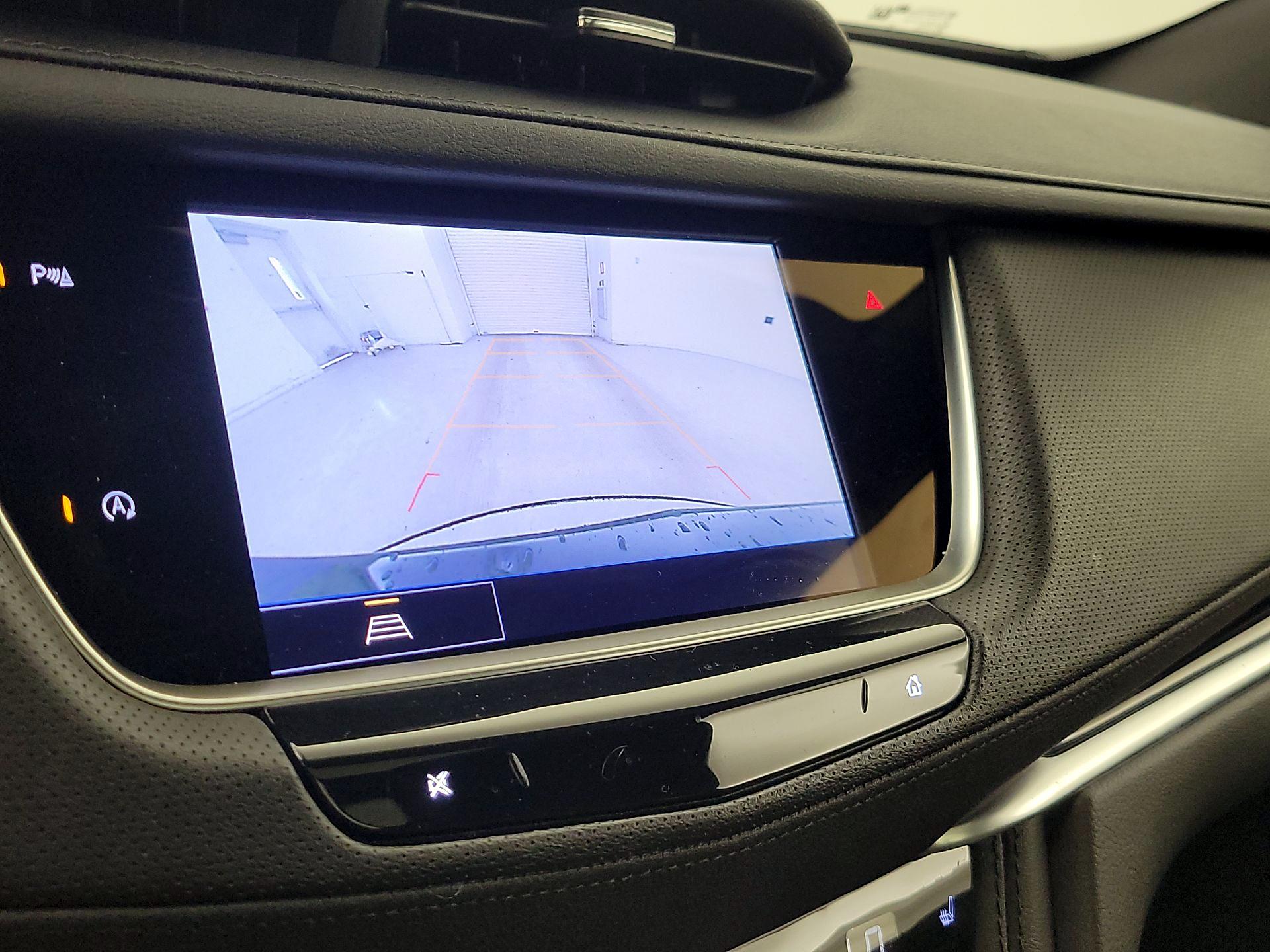 Thumbnail: 2025 Cadillac XT5 - 15