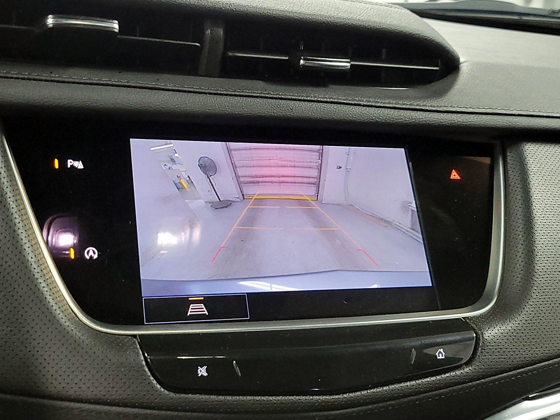 Thumbnail: 2025 Cadillac XT5 - 11