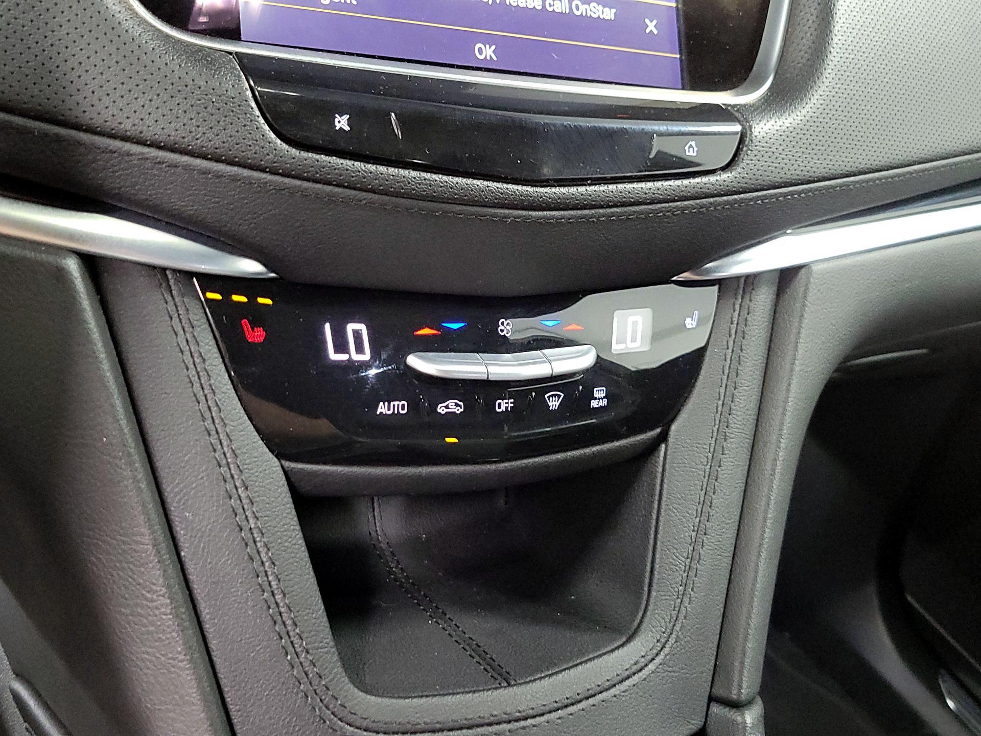 Thumbnail: 2025 Cadillac XT5 - 13