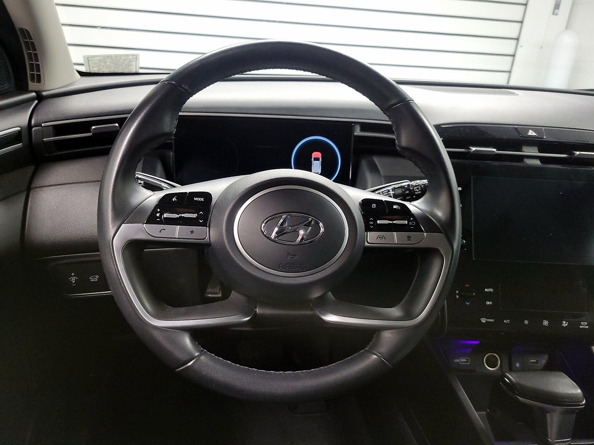 Thumbnail: 2023 Hyundai Tucson - 10