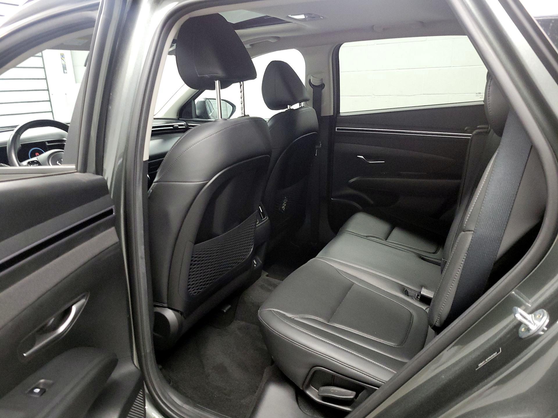 Thumbnail: 2023 Hyundai Tucson - 19