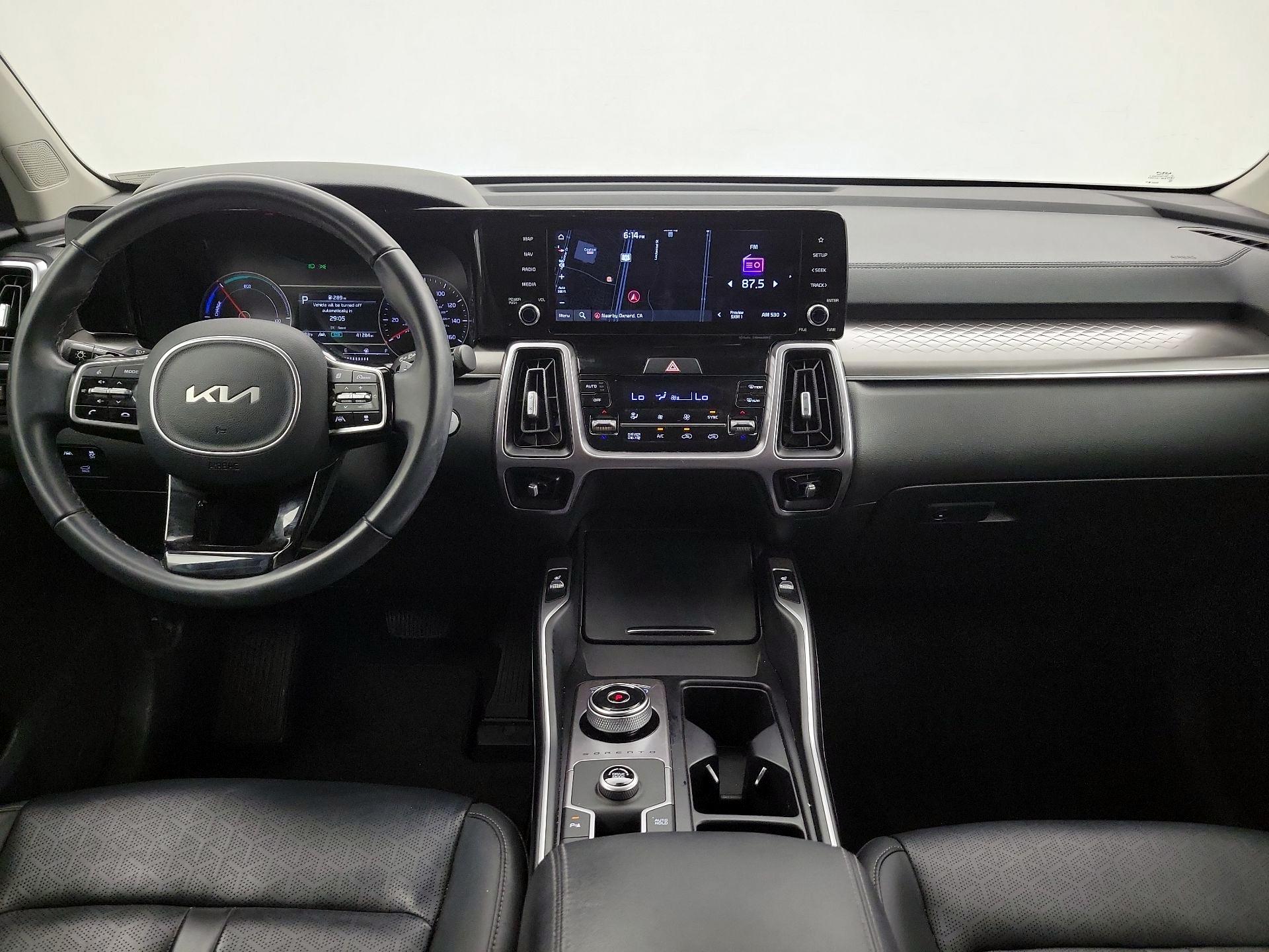 Thumbnail: 2023 Kia Sorento - 9