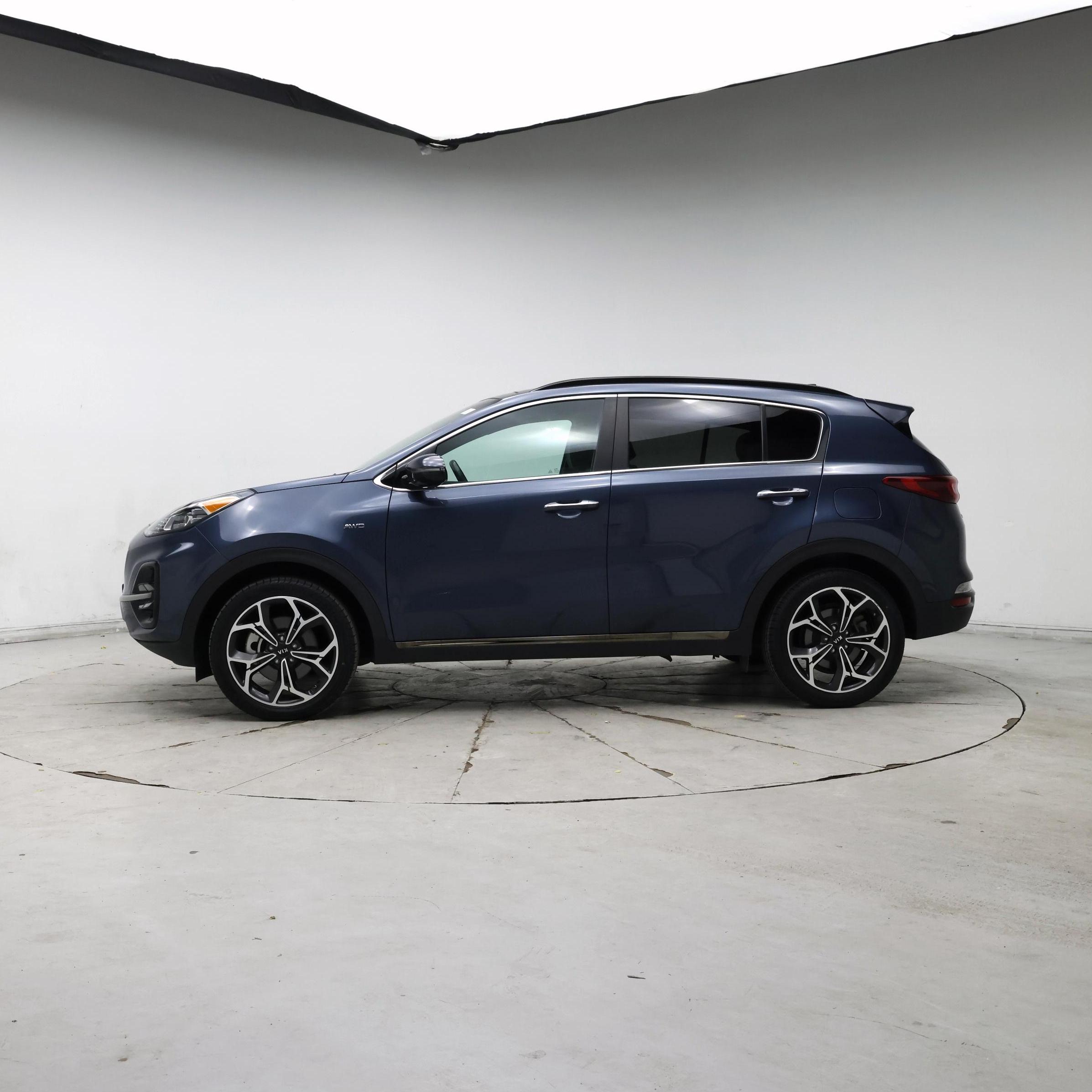 Thumbnail: 2022 Kia Sportage - 3