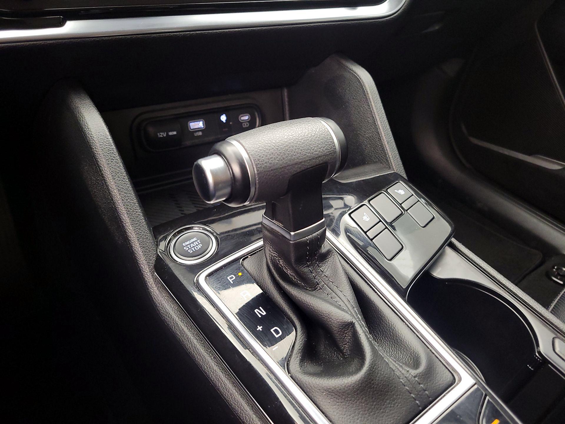 Thumbnail: 2023 Kia Sportage - 18