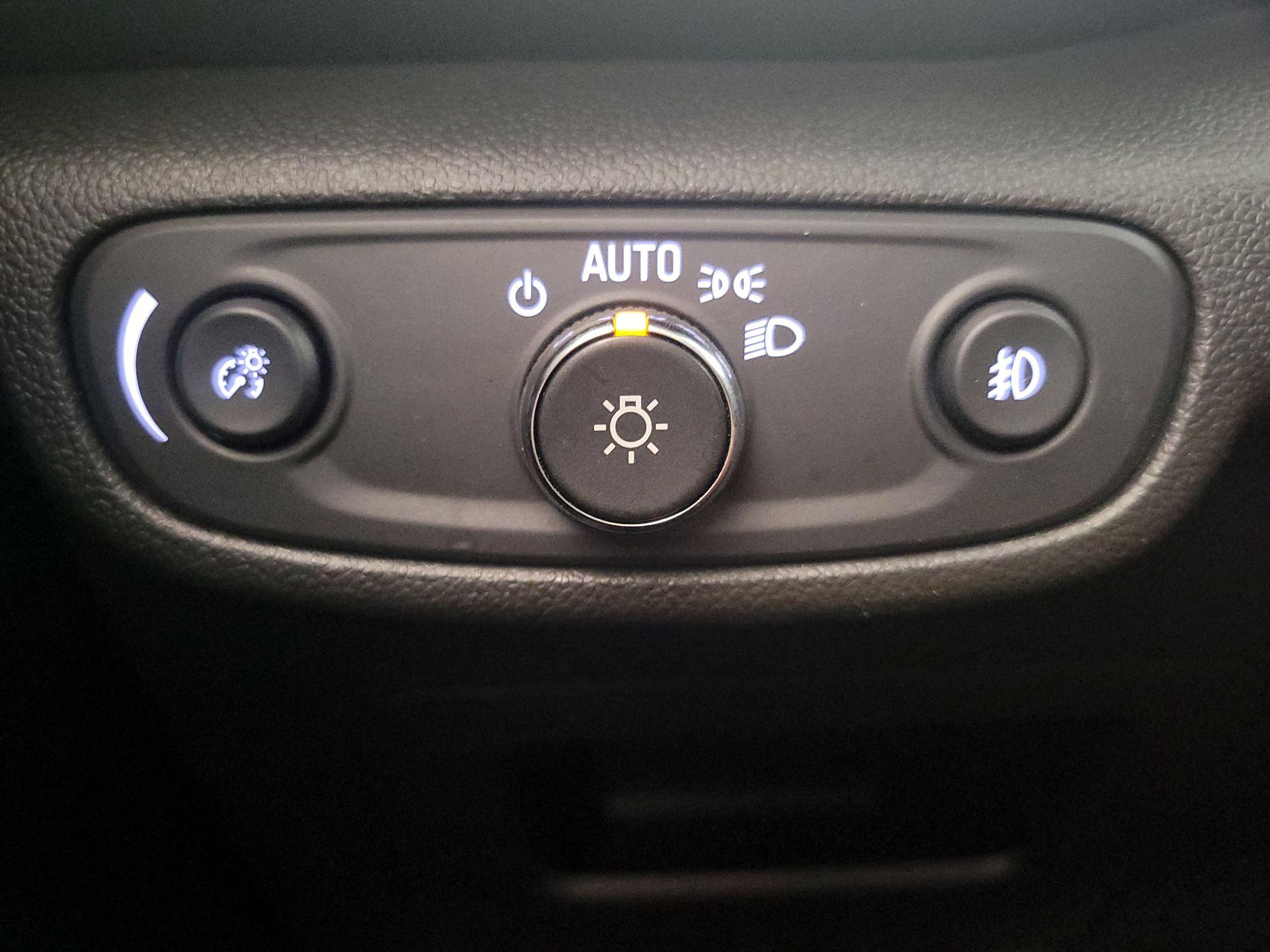 Thumbnail: 2023 Chevrolet TrailBlazer - 13