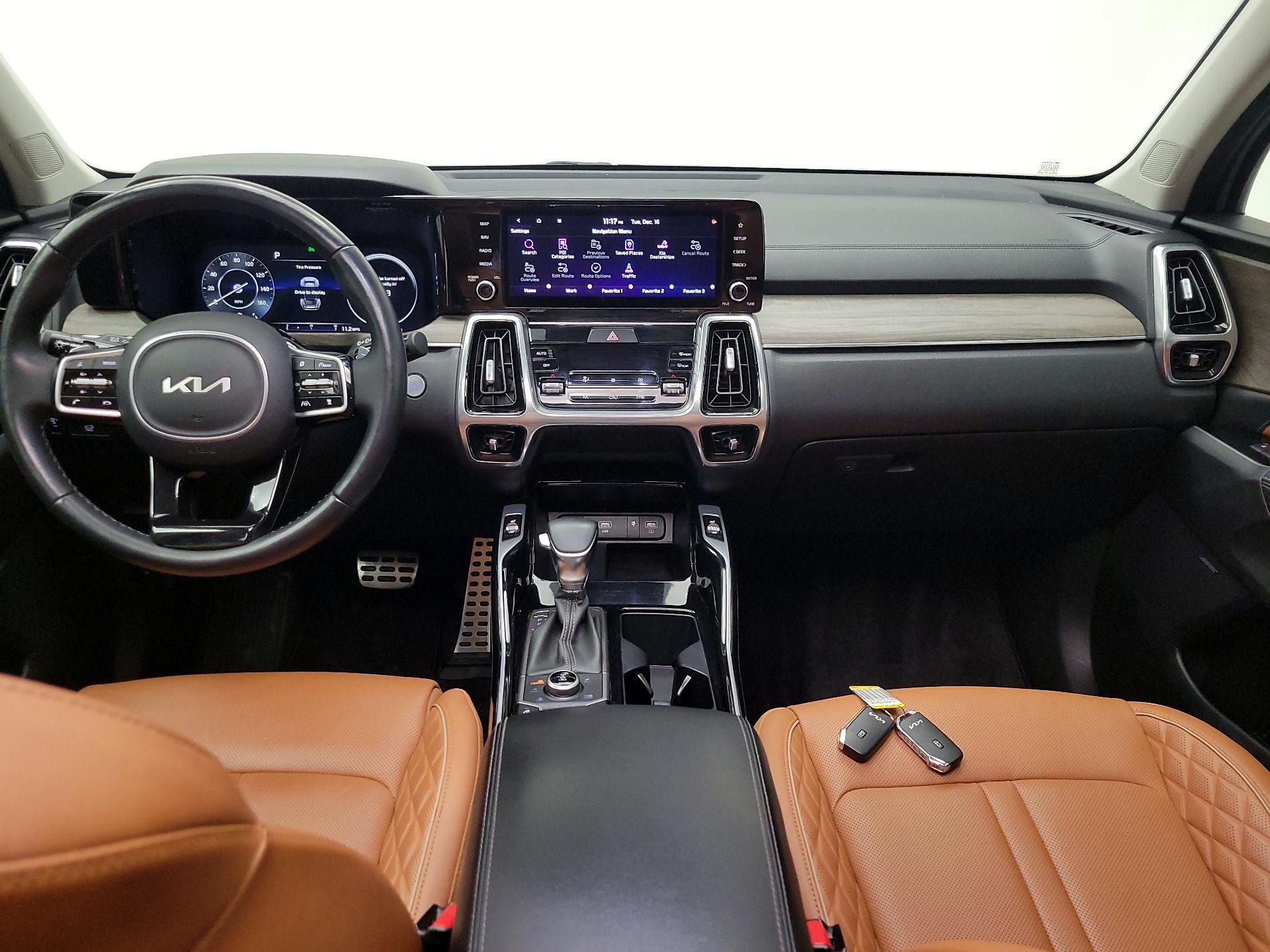 Thumbnail: 2023 Kia Sorento - 9