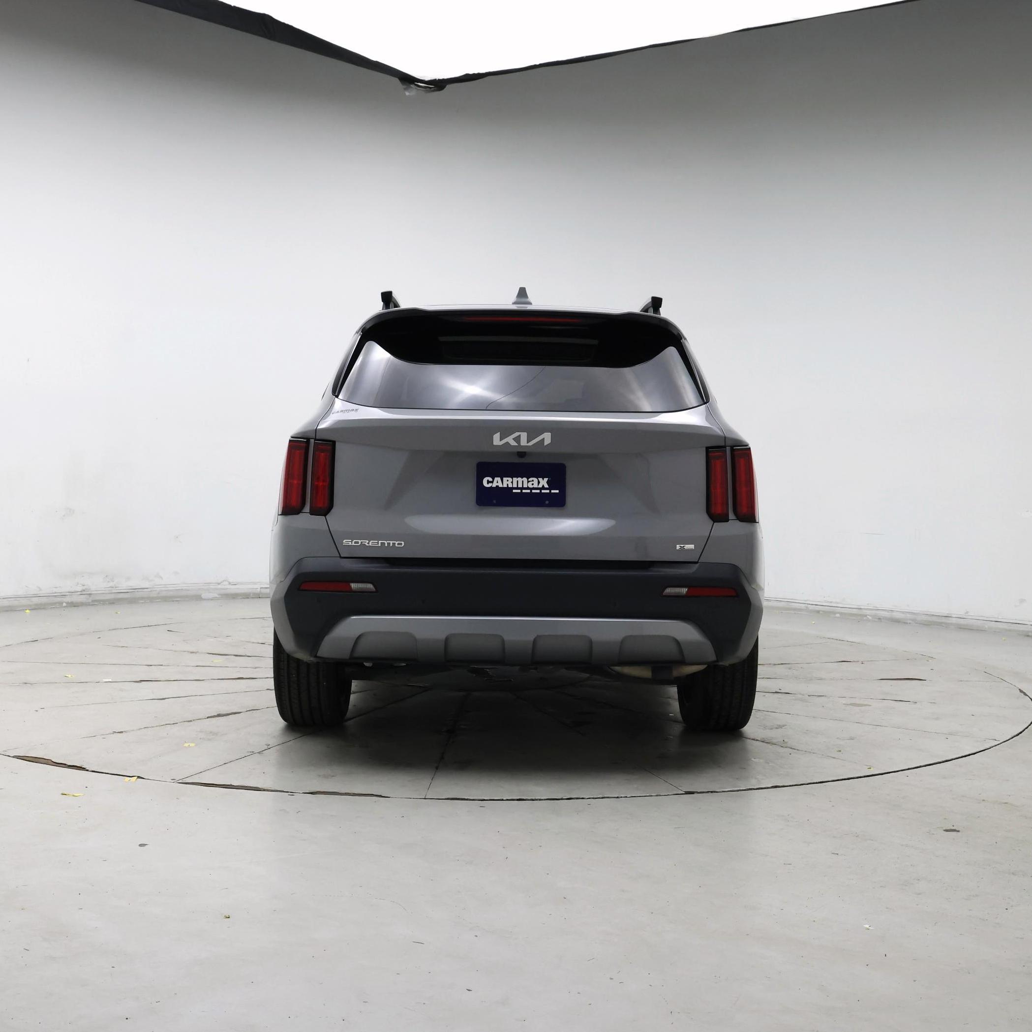 Thumbnail: 2023 Kia Sorento - 6