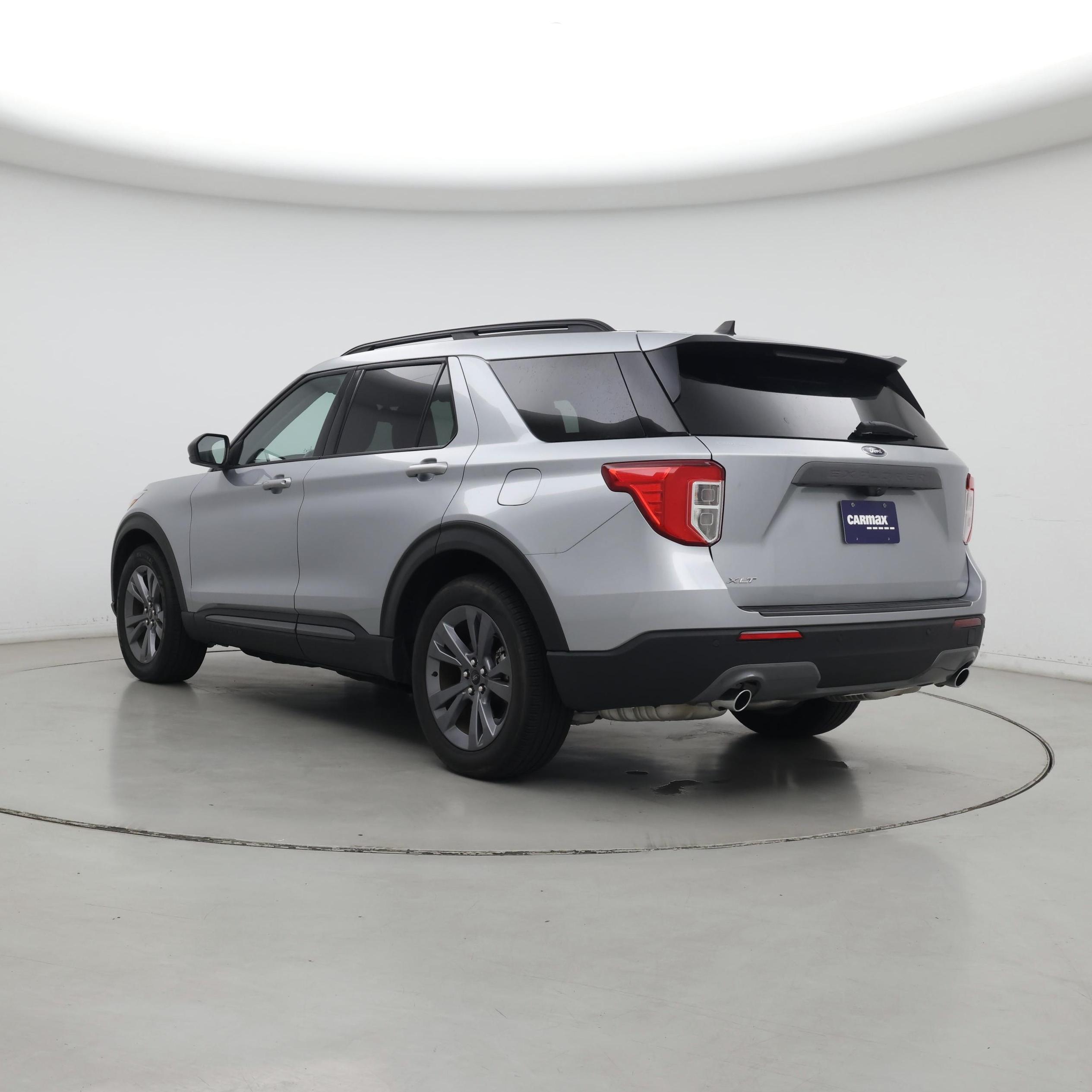 Thumbnail: 2022 Ford Explorer - 2