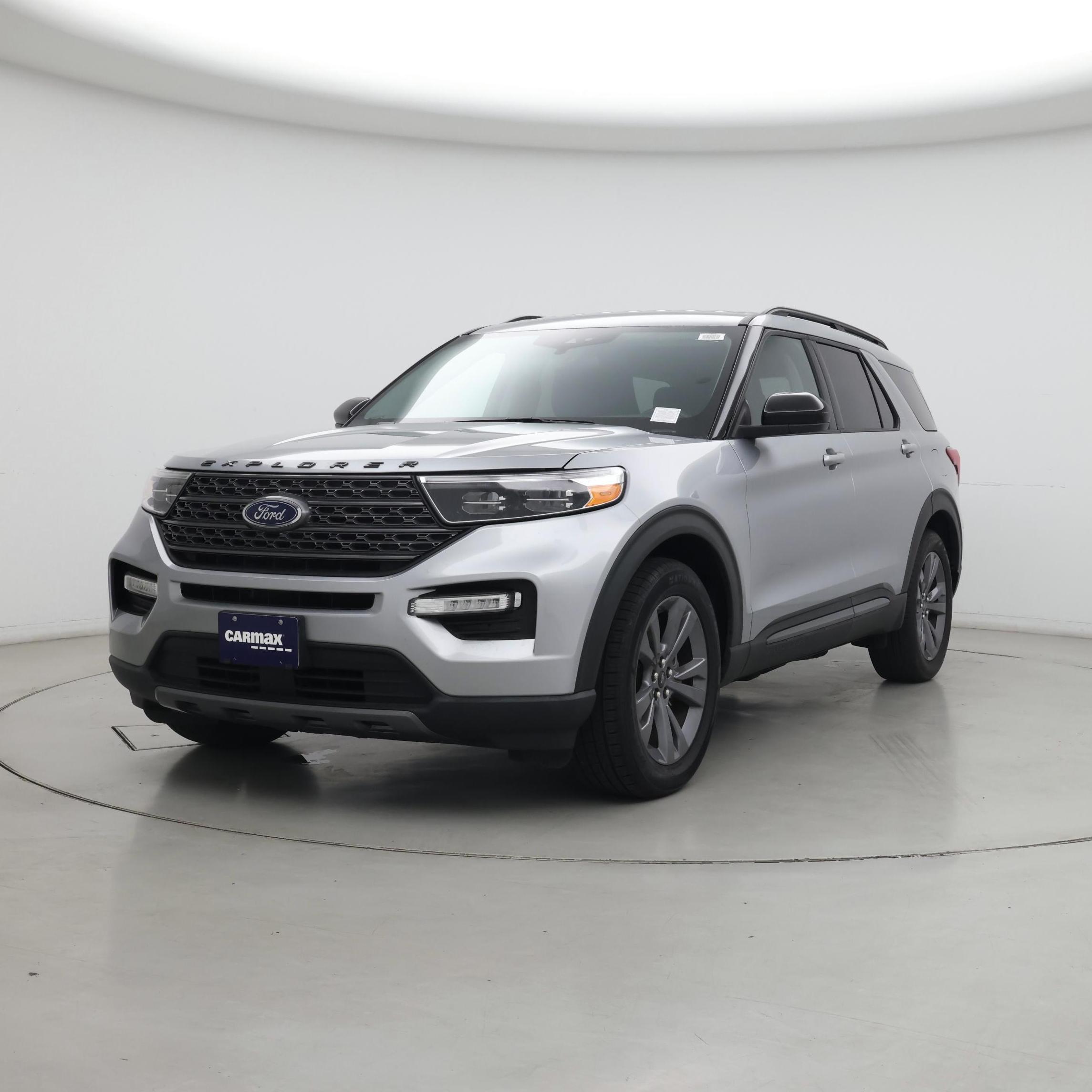 Thumbnail: 2022 Ford Explorer - 4