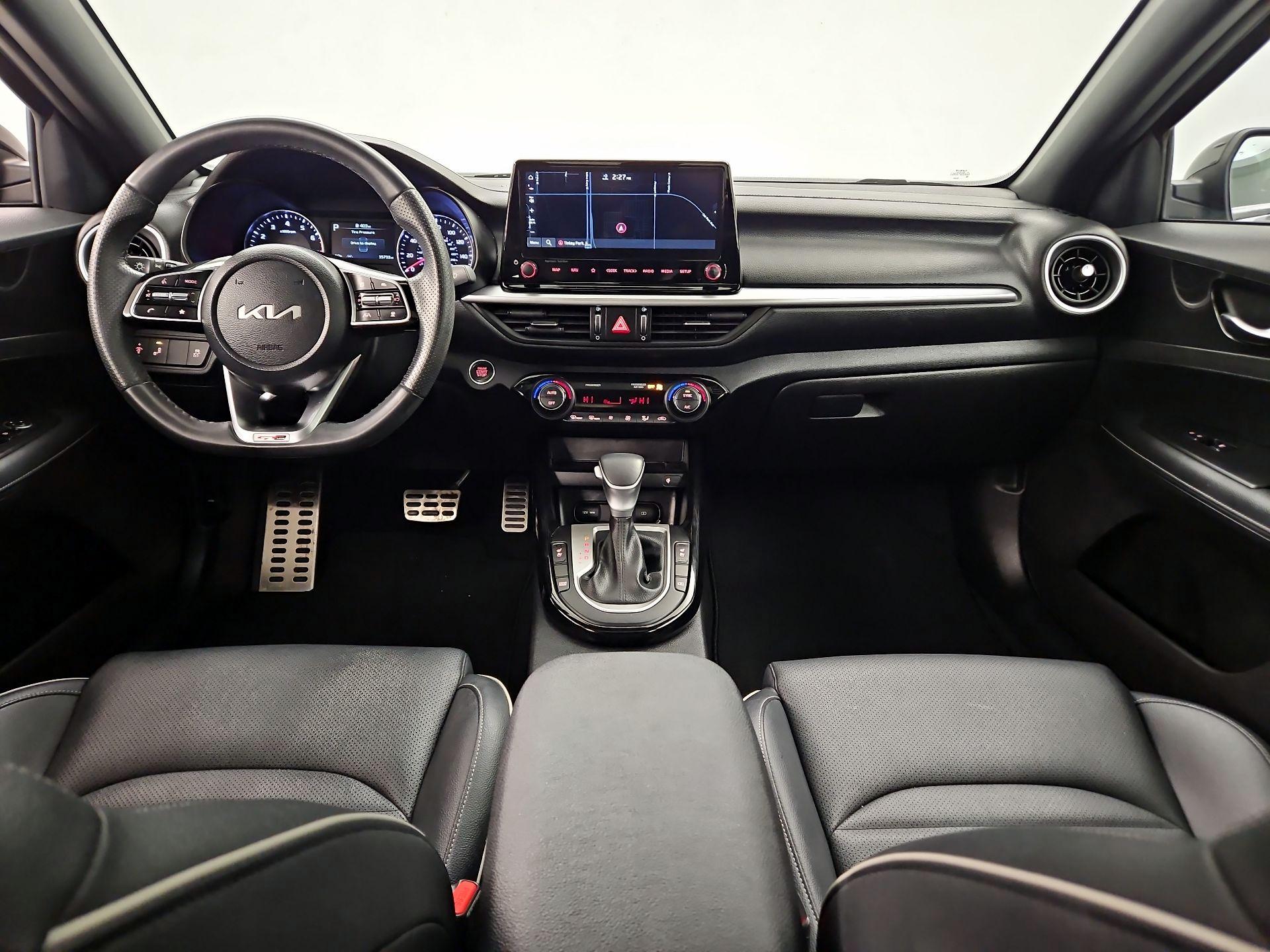 Thumbnail: 2023 Kia Forte - 9