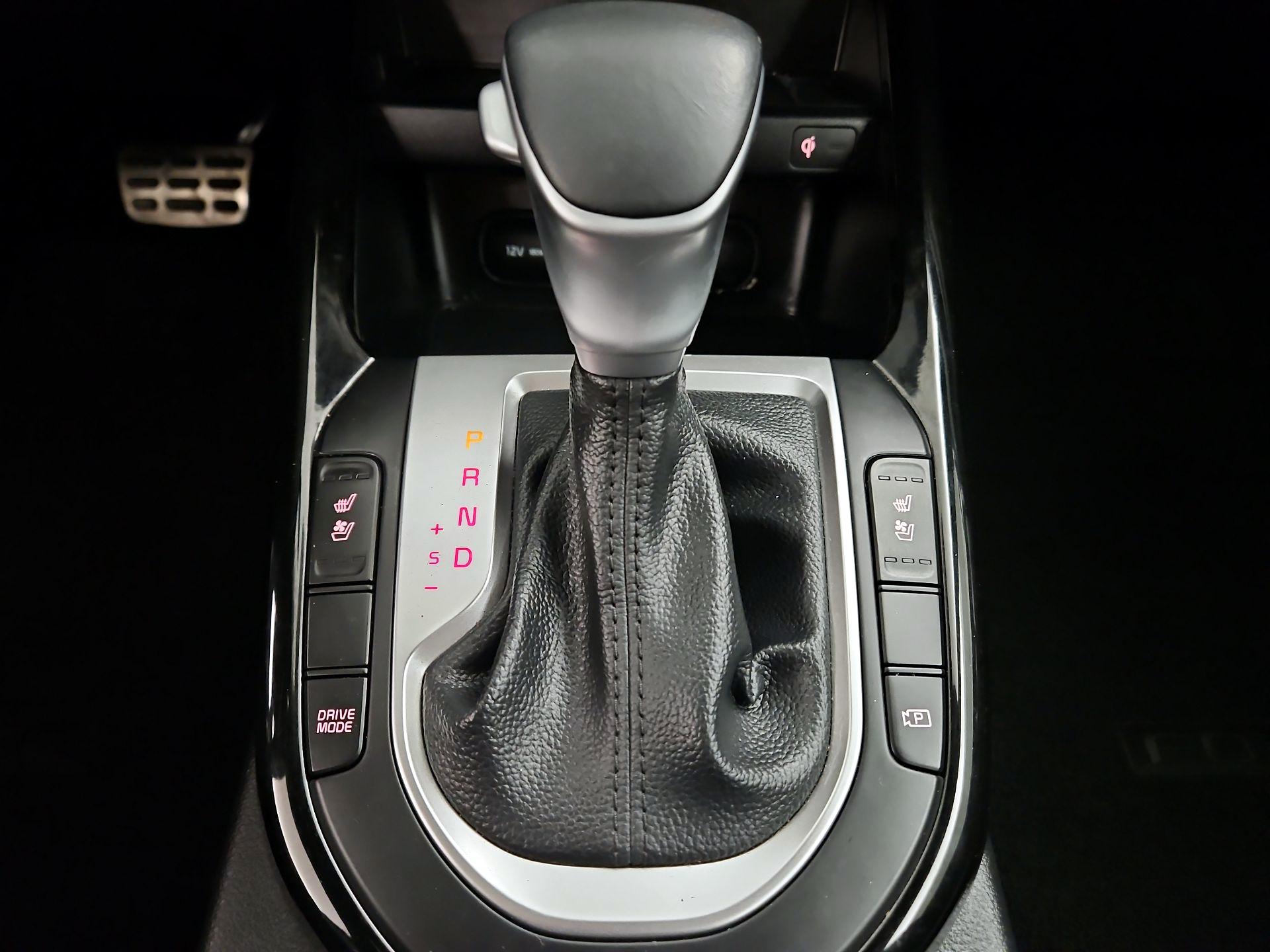 Thumbnail: 2023 Kia Forte - 18