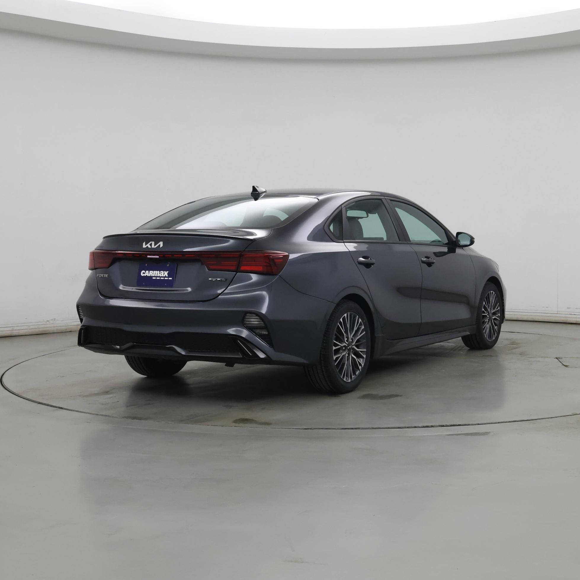 Thumbnail: 2023 Kia Forte - 8