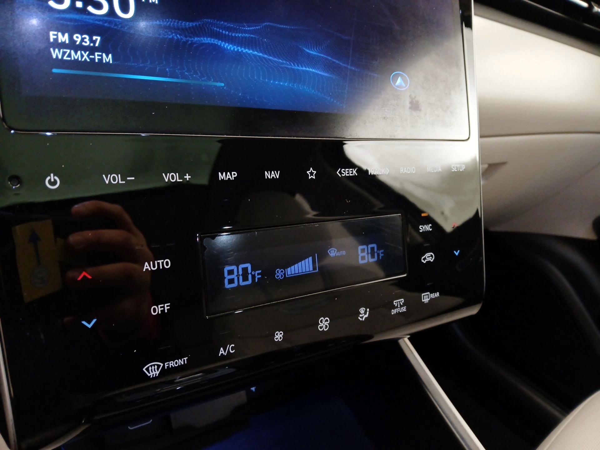 Thumbnail: 2023 Hyundai Tucson - 17